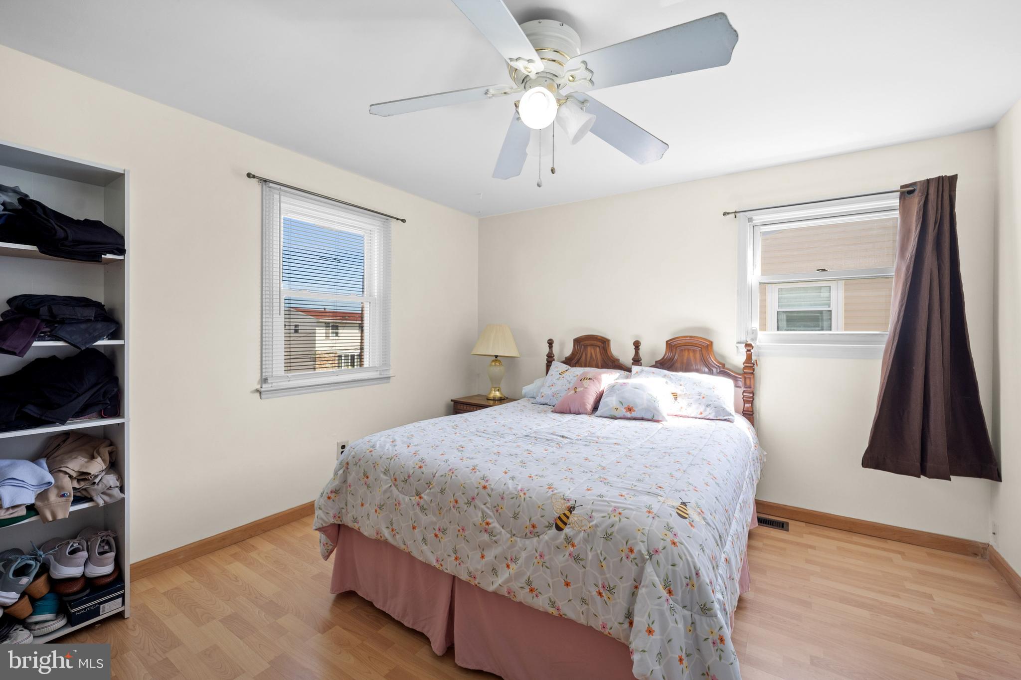 BUSTLETON - Residential