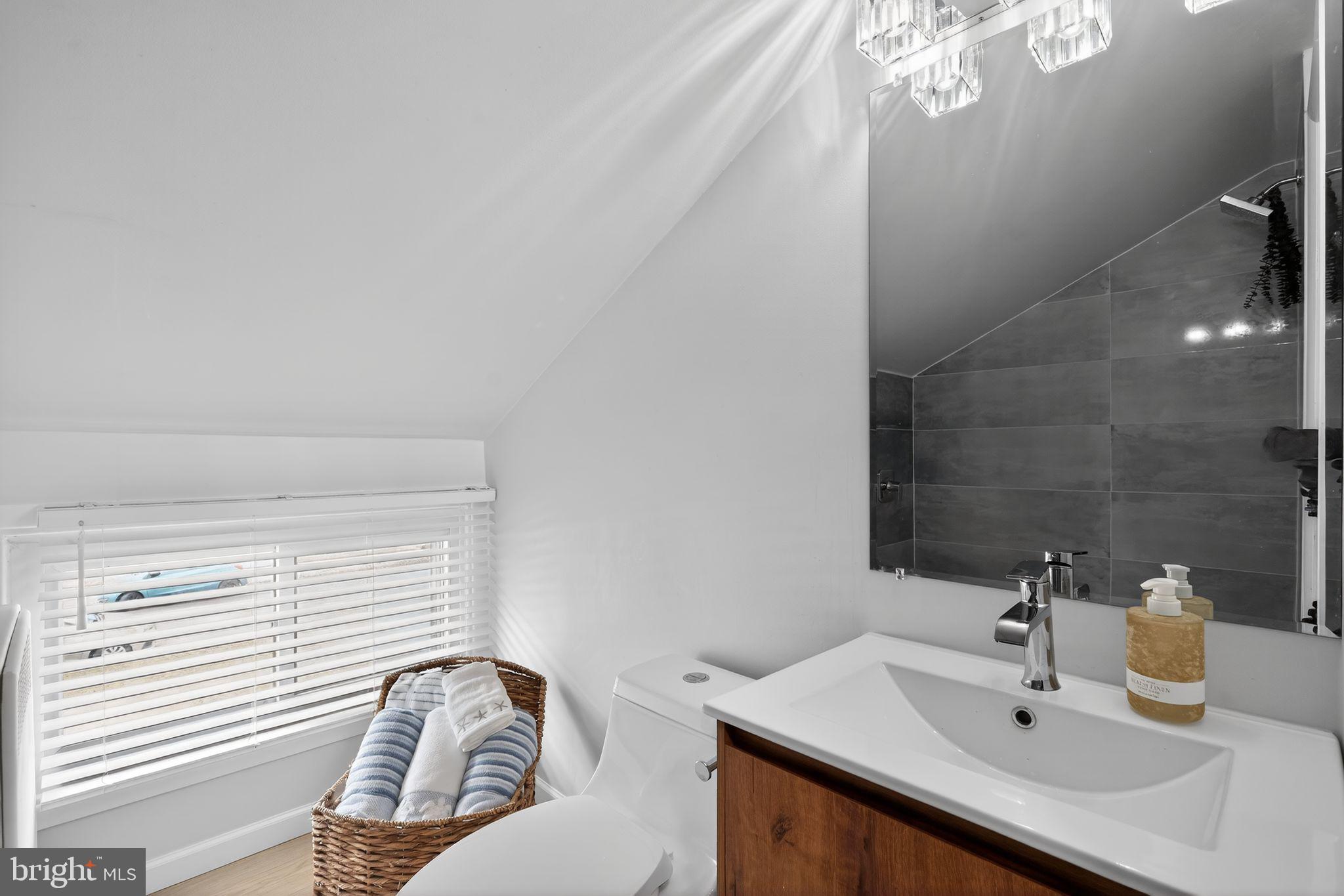 RED CEDAR HILL - Residential