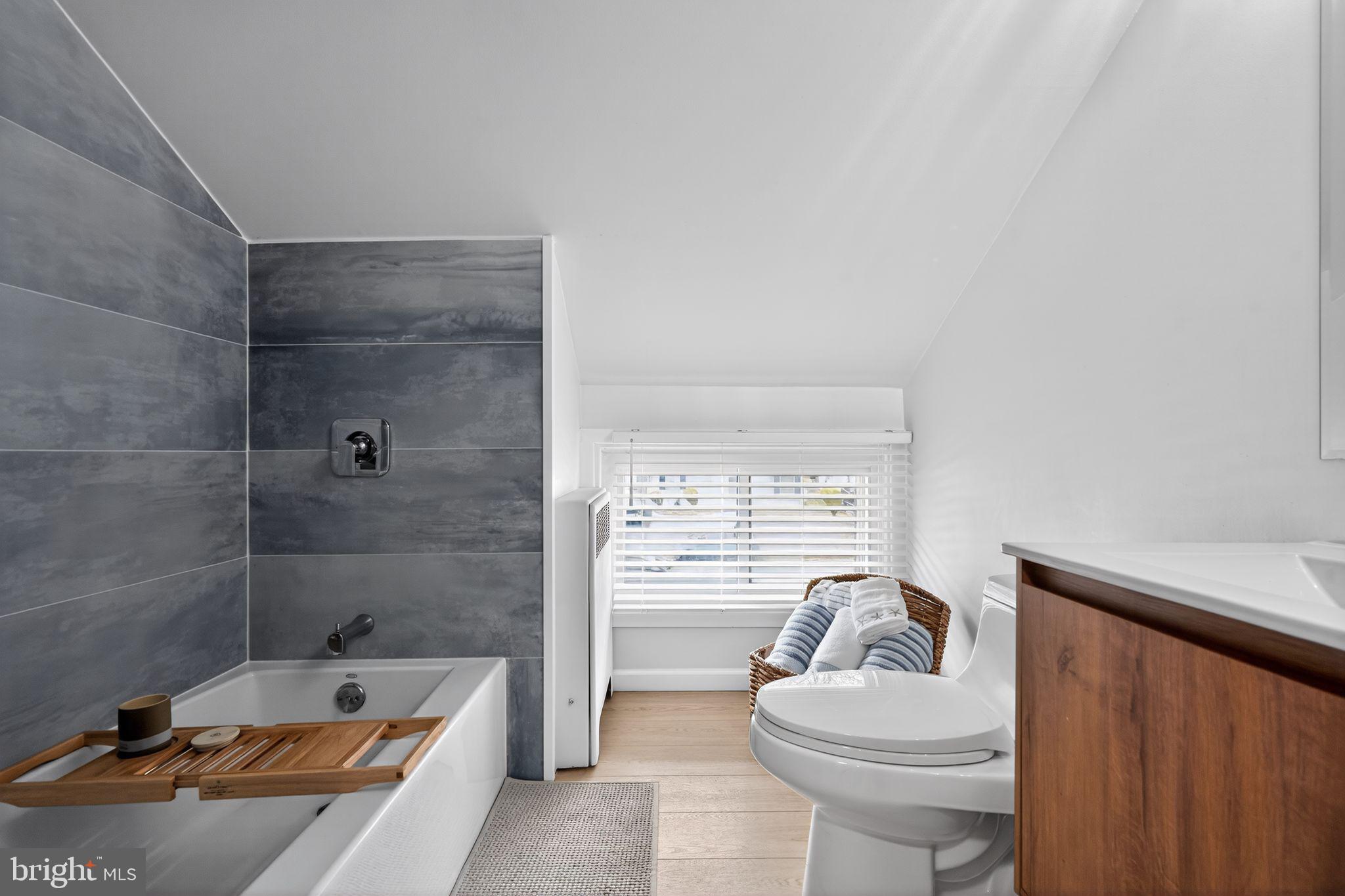 RED CEDAR HILL - Residential