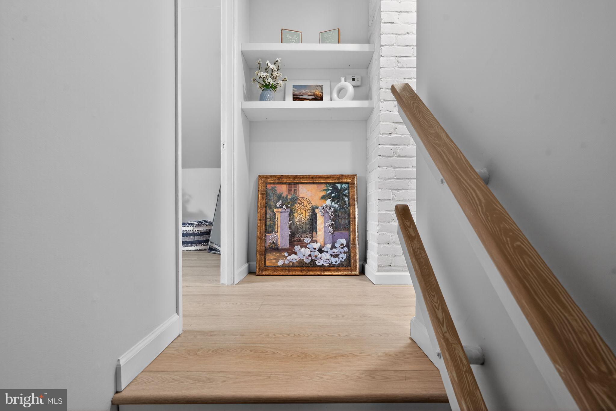 RED CEDAR HILL - Residential