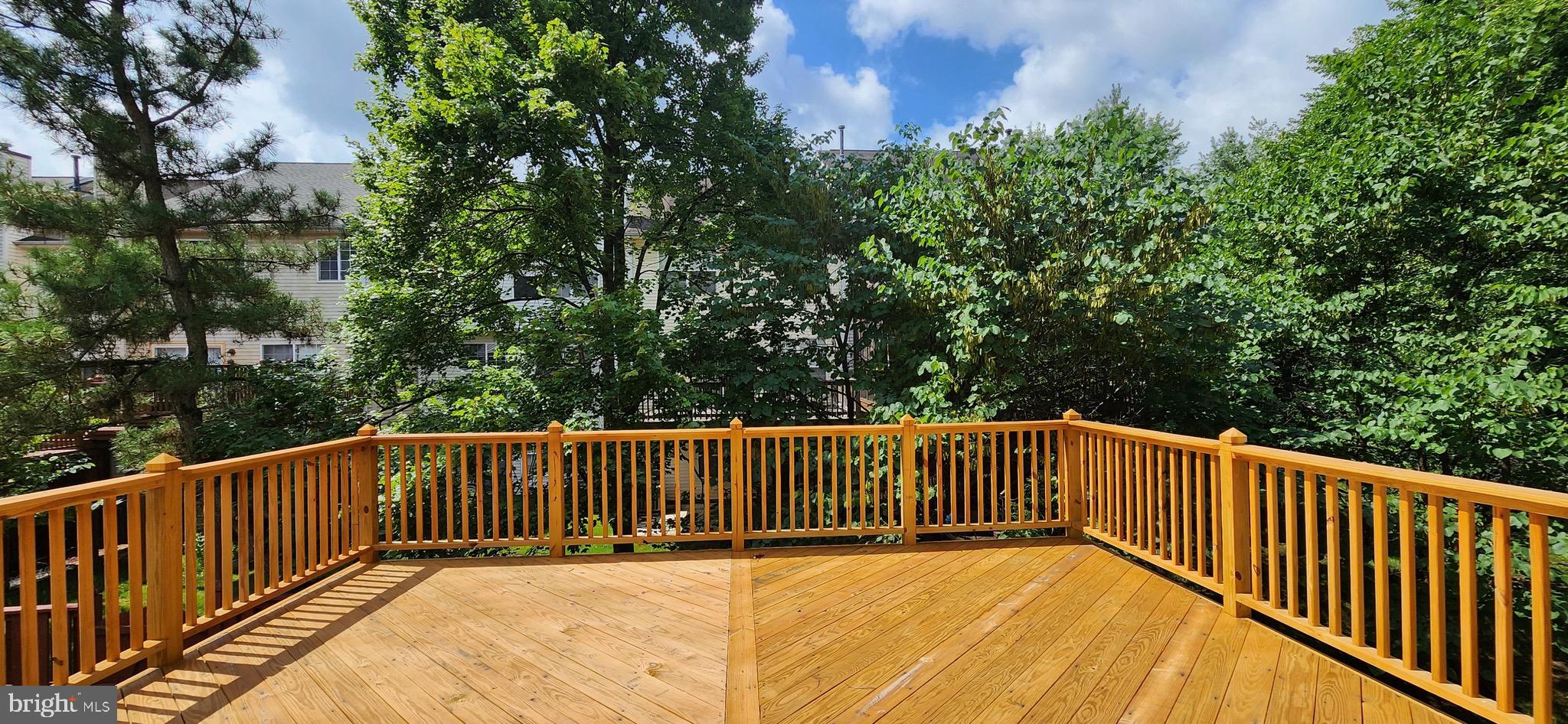 RUSSETT GREEN - Residential Lease