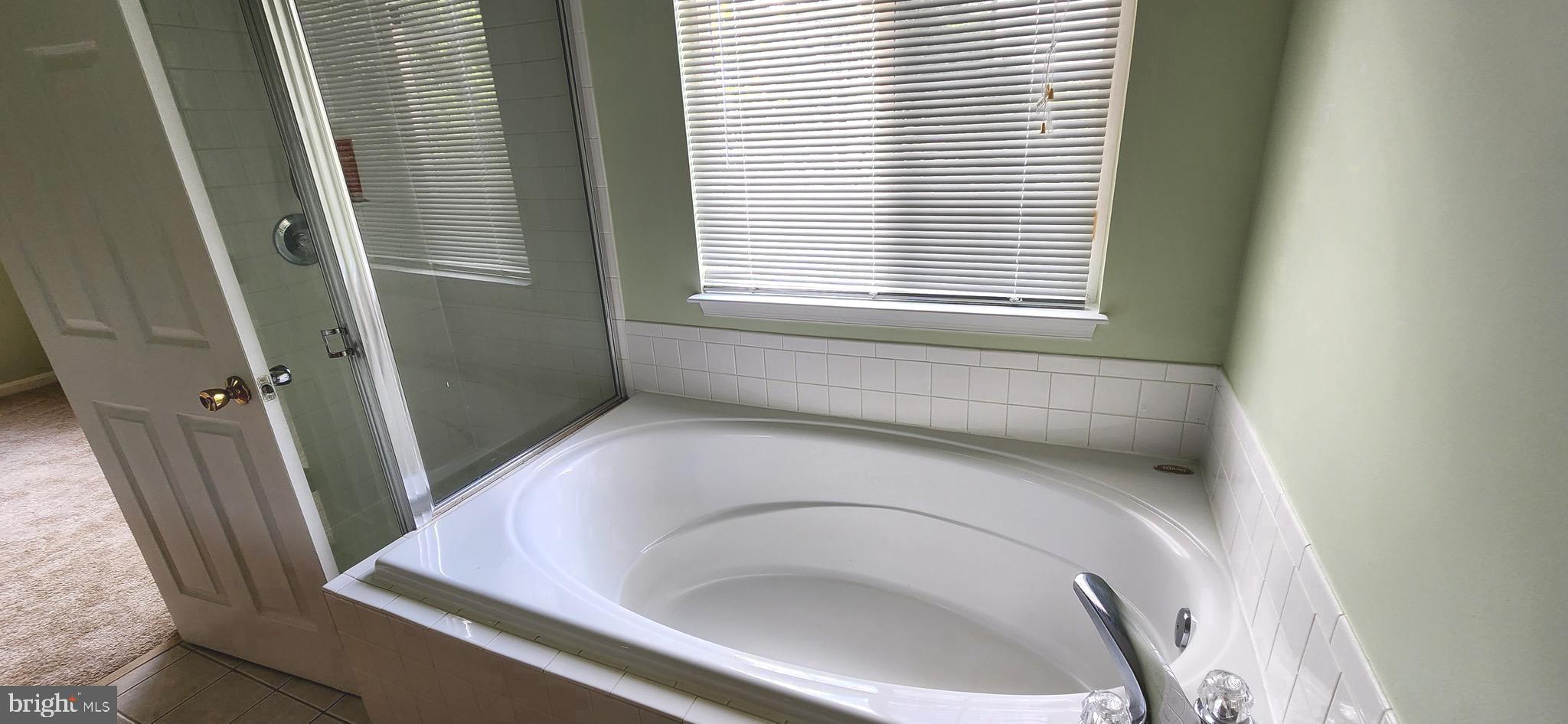 RUSSETT GREEN - Residential Lease