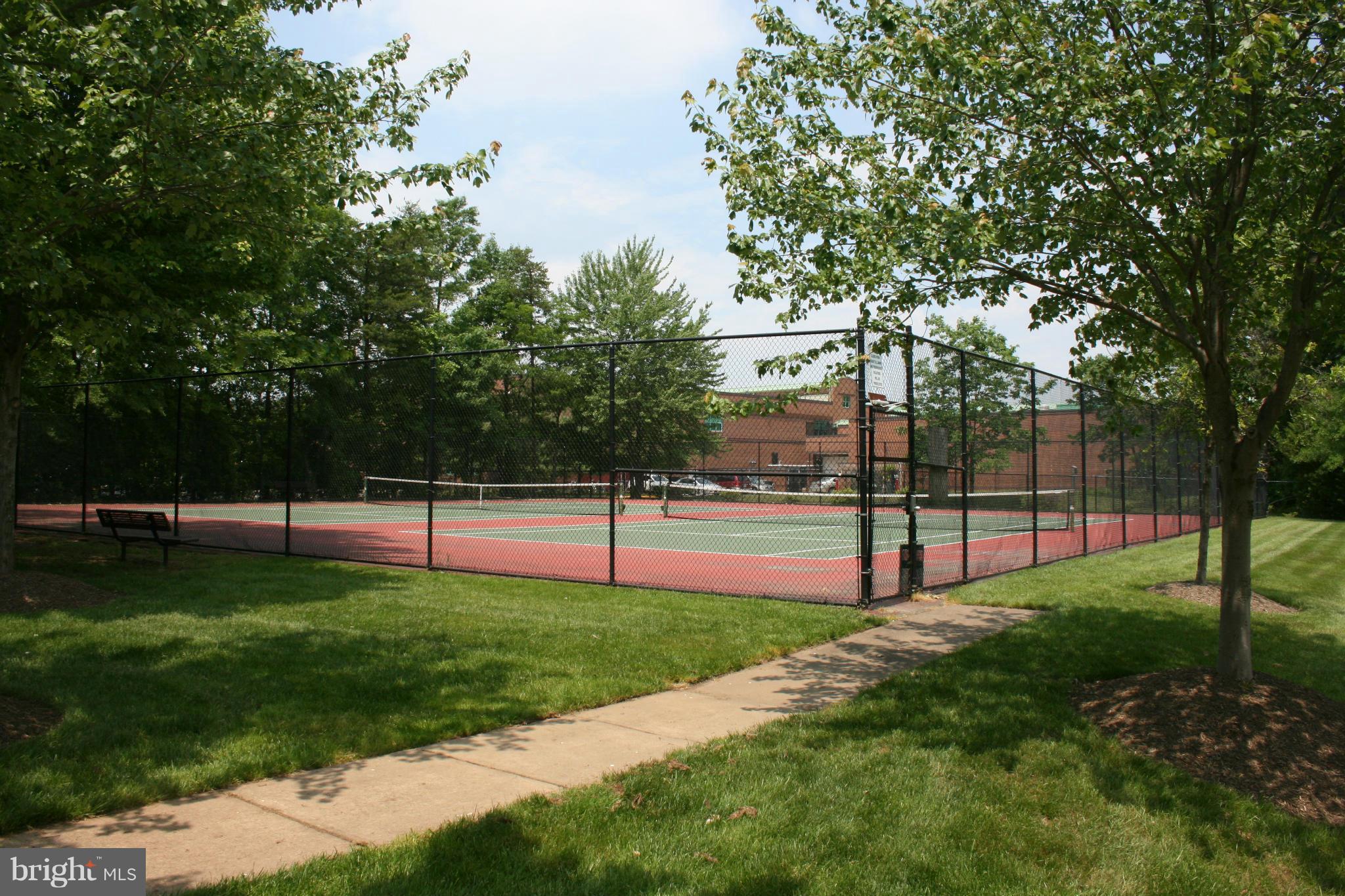 COMPTON VILLAGE - Residential