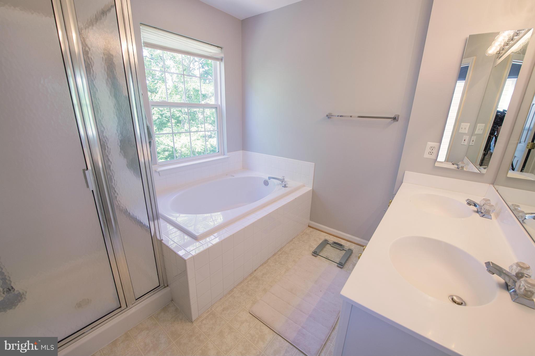 COMPTON VILLAGE - Residential