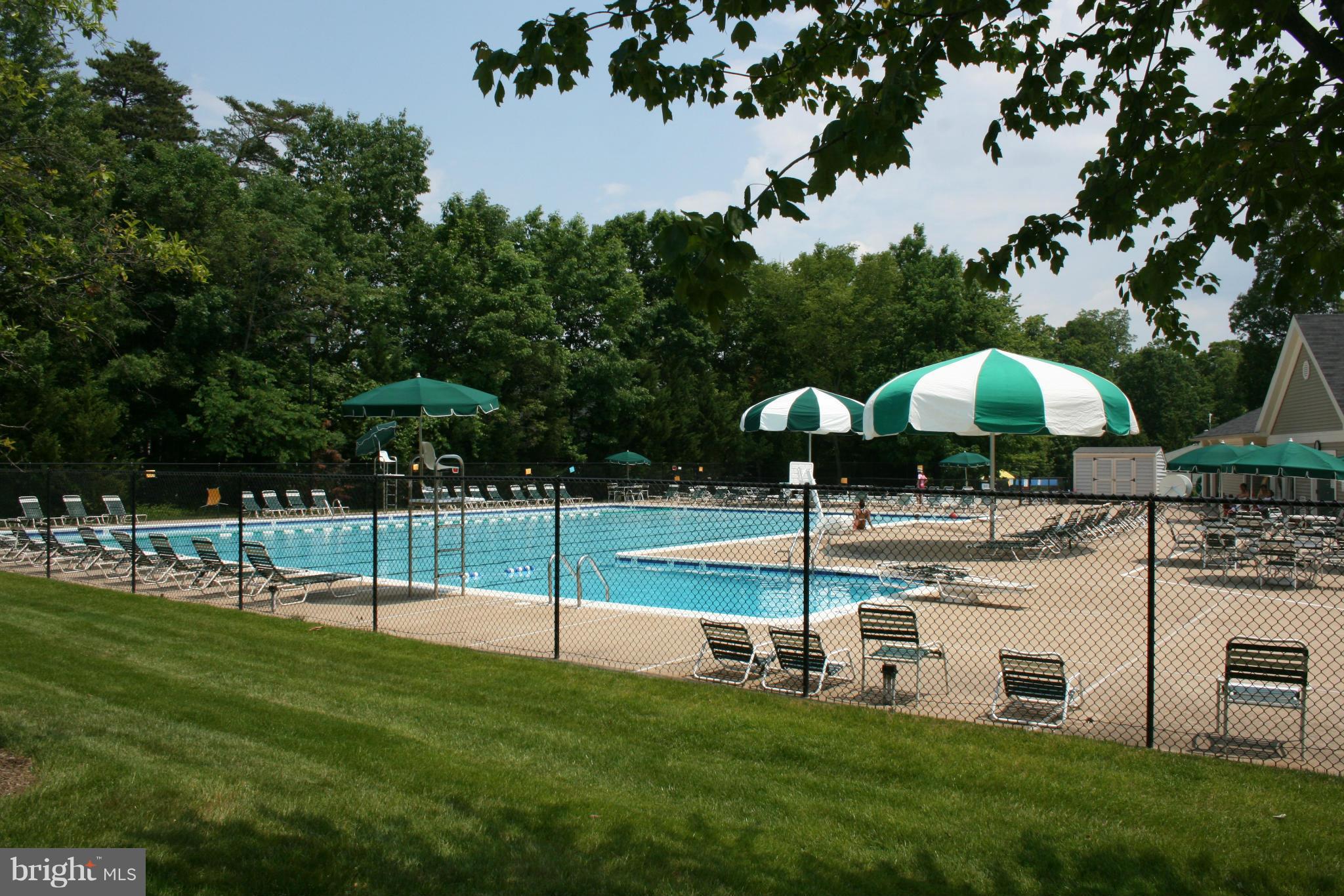 COMPTON VILLAGE - Residential