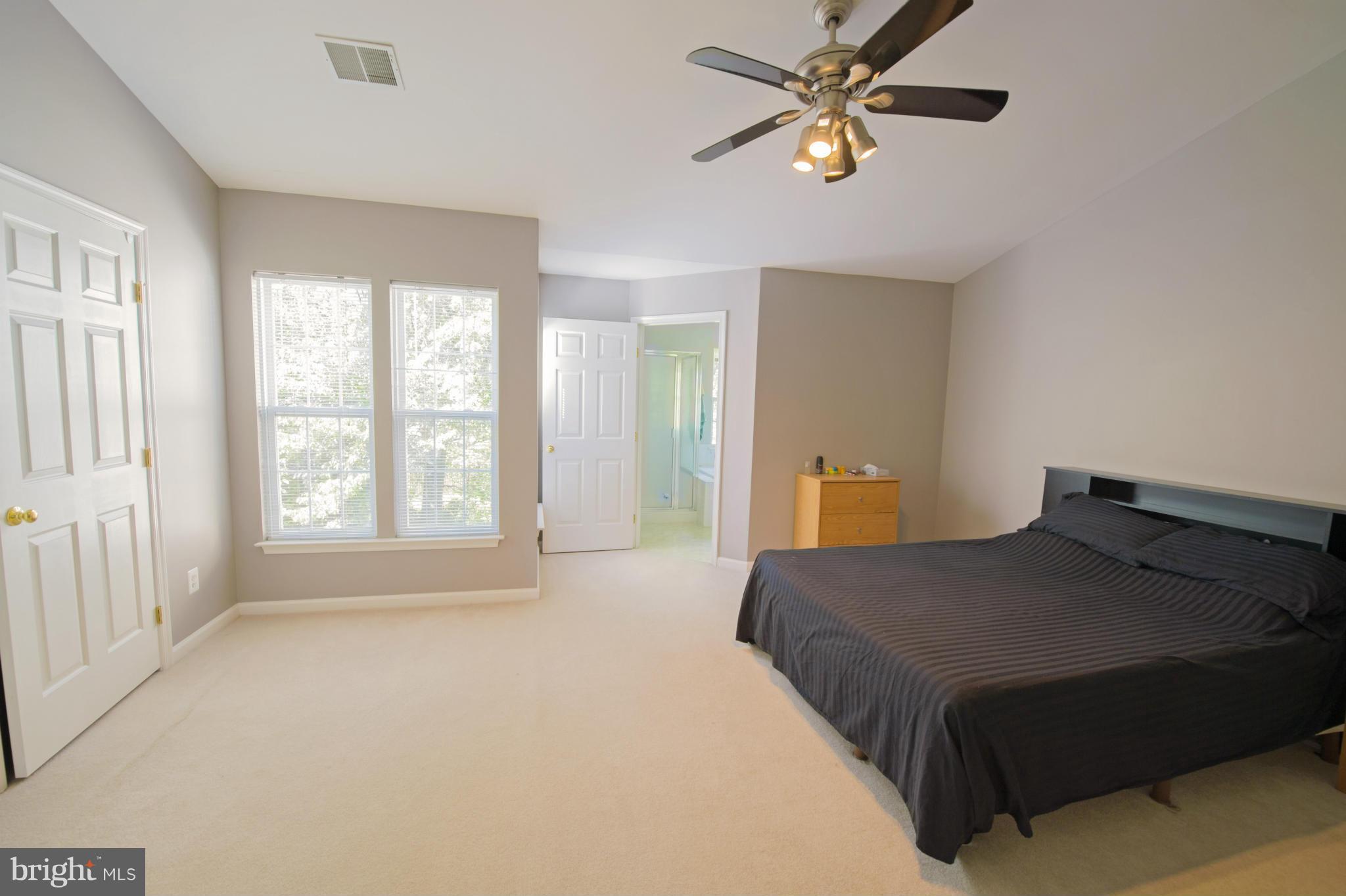 COMPTON VILLAGE - Residential