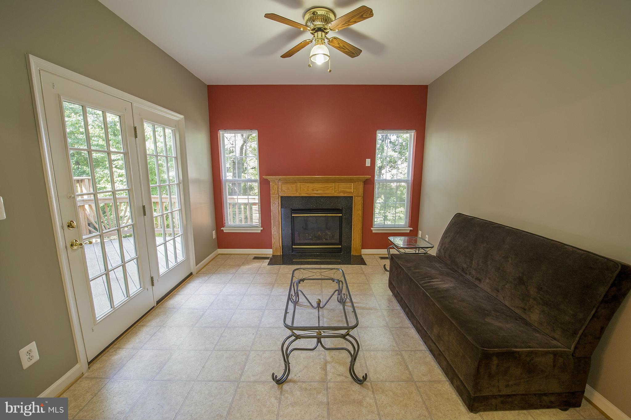 COMPTON VILLAGE - Residential