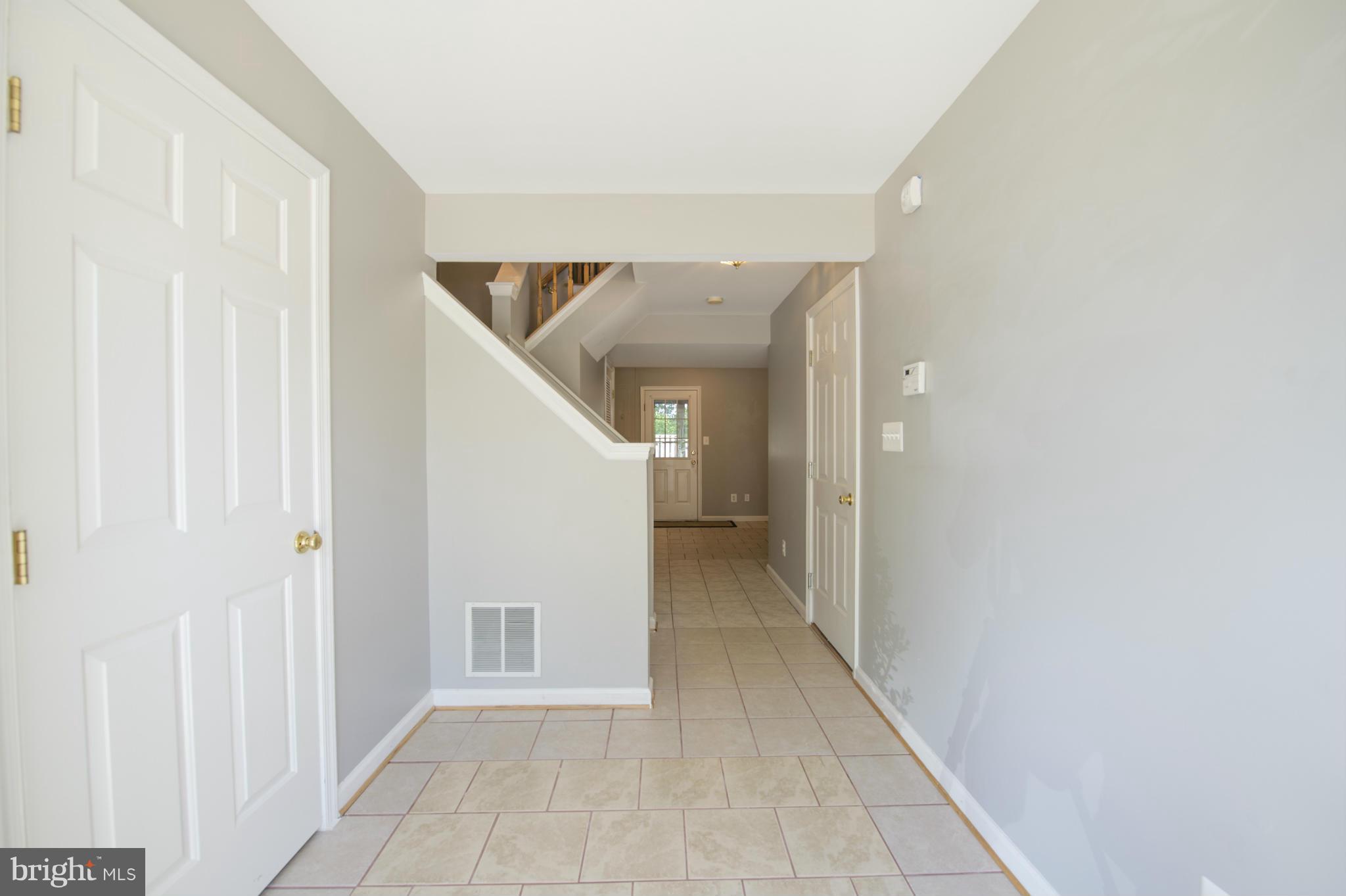 COMPTON VILLAGE - Residential