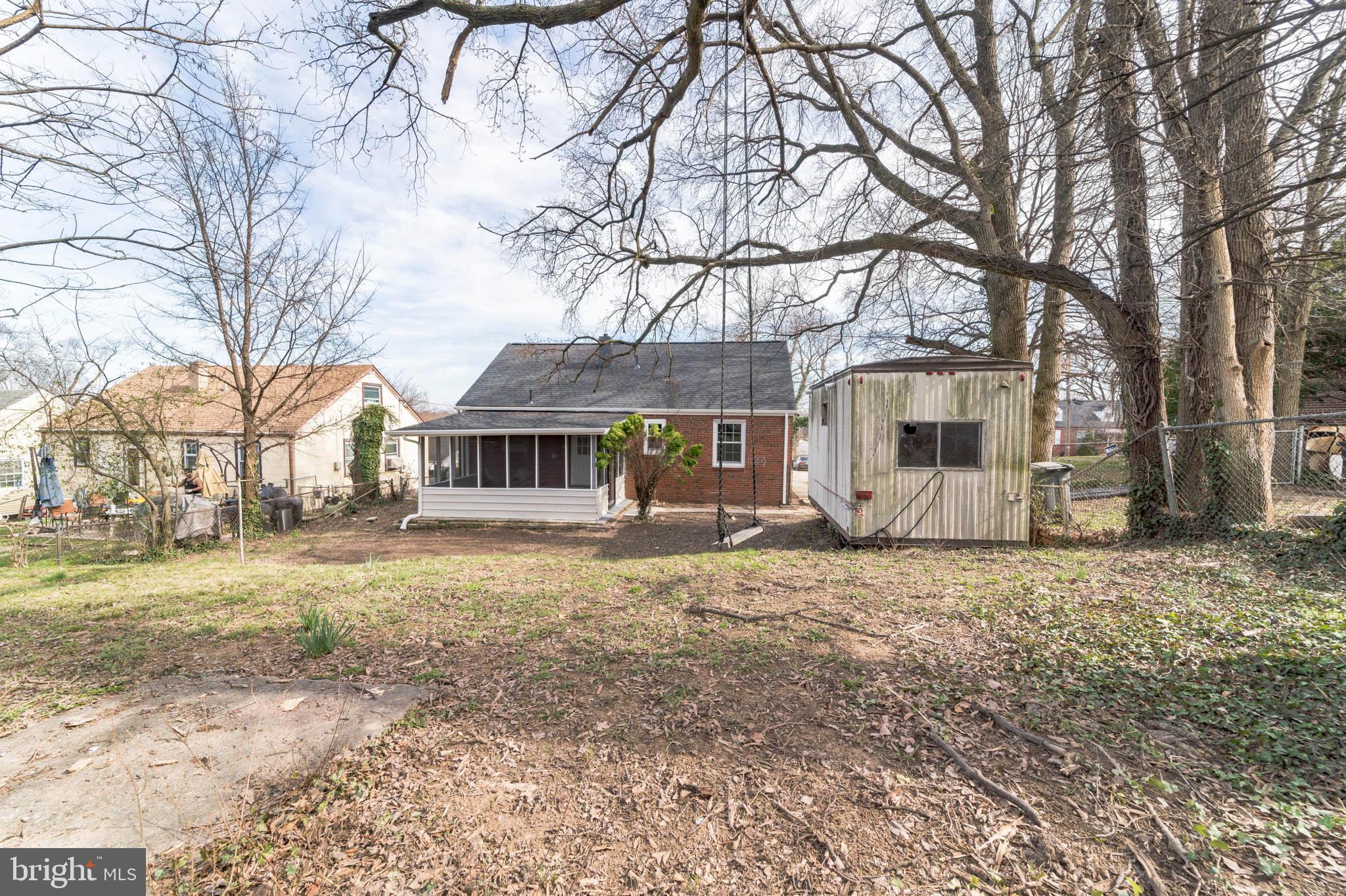 QUEENS CHAPEL MANOR - Residential