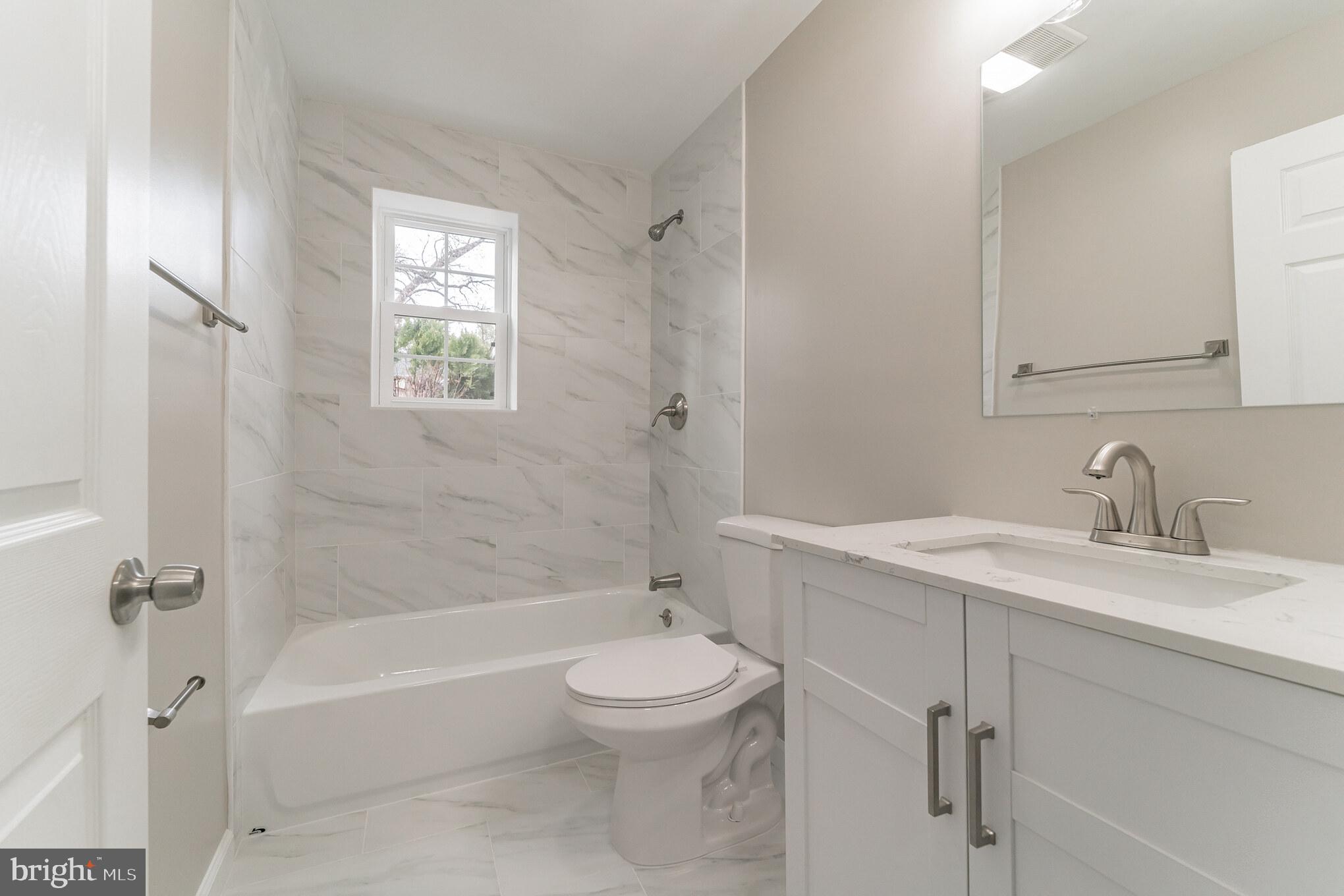 QUEENS CHAPEL MANOR - Residential