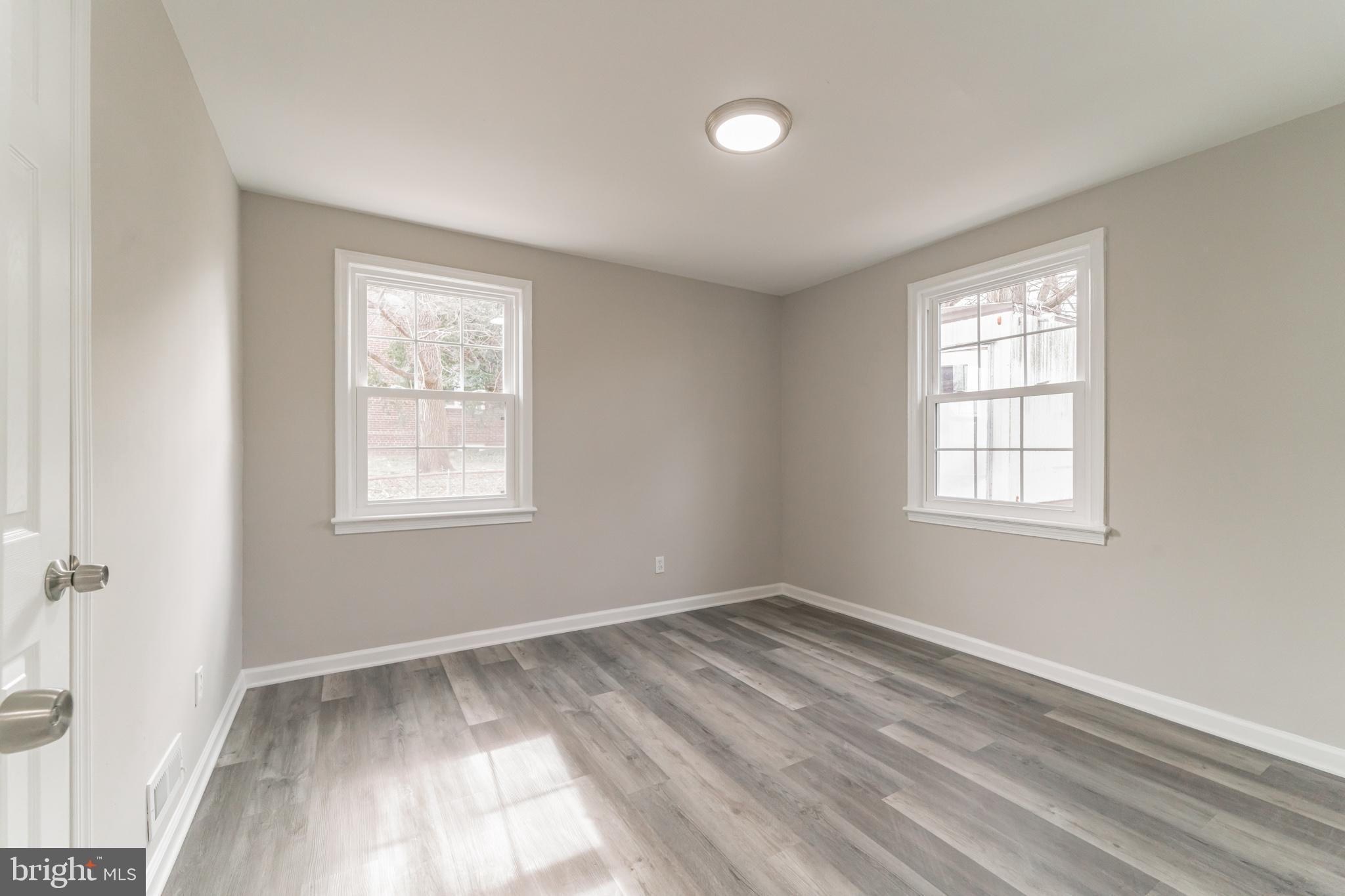 QUEENS CHAPEL MANOR - Residential