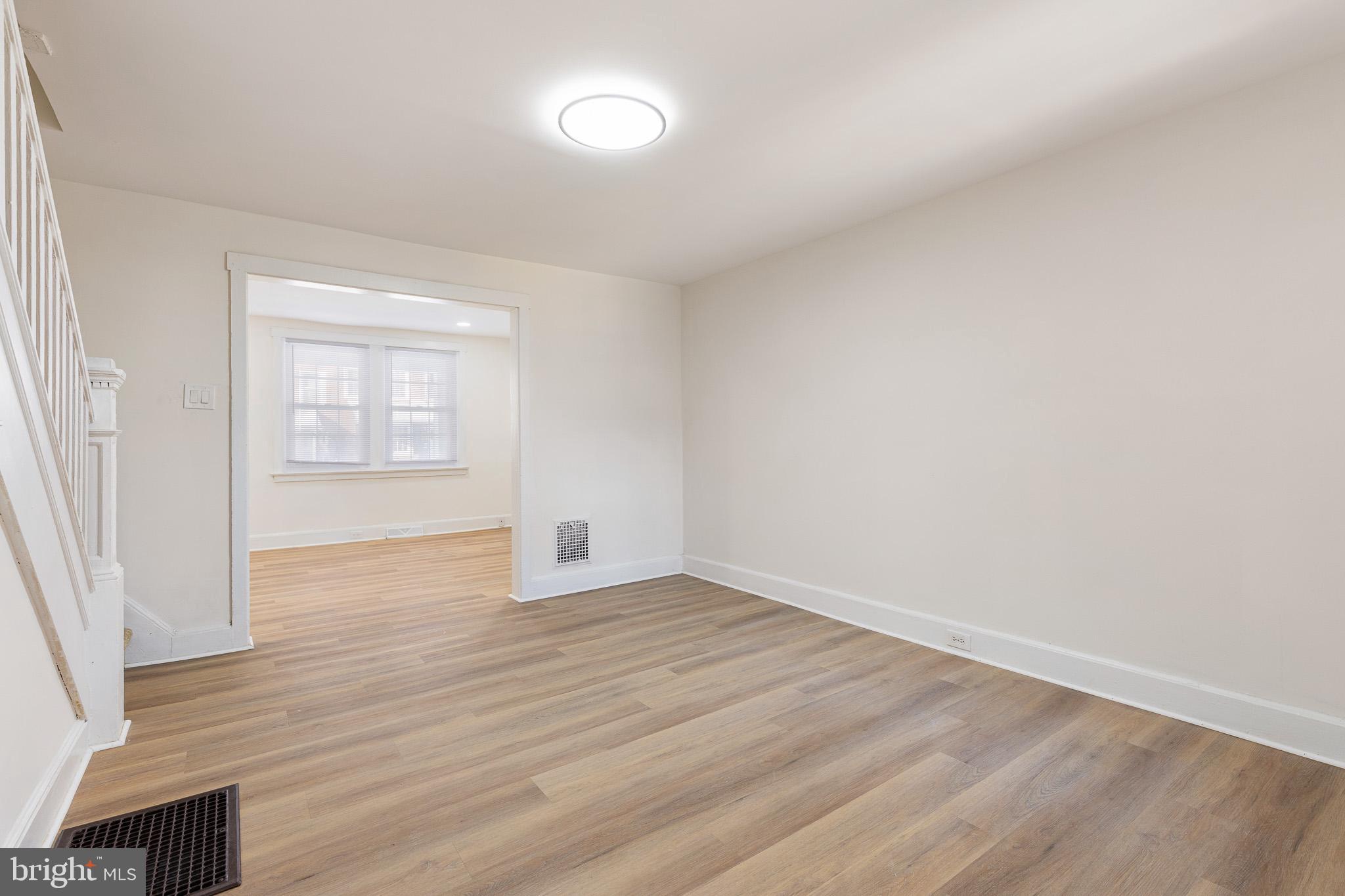 KNOLLWOOD - Residential