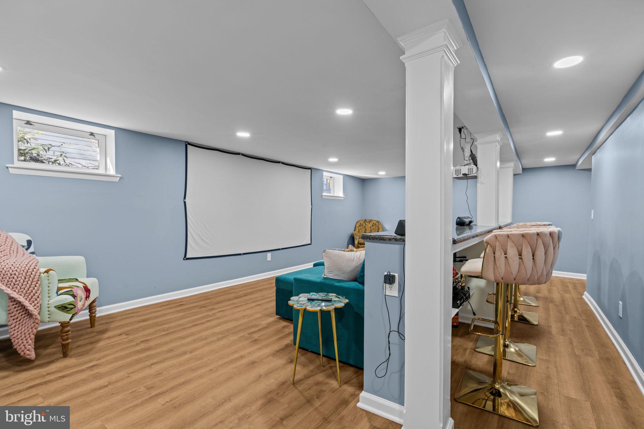 CAPITOL VIEW - Residential