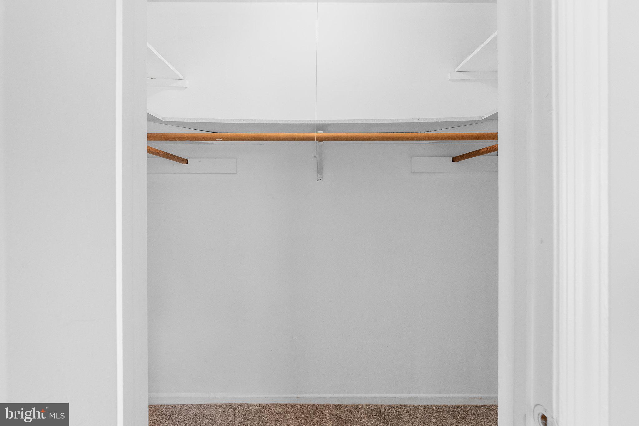 YORKSHIRE MDWS - Residential