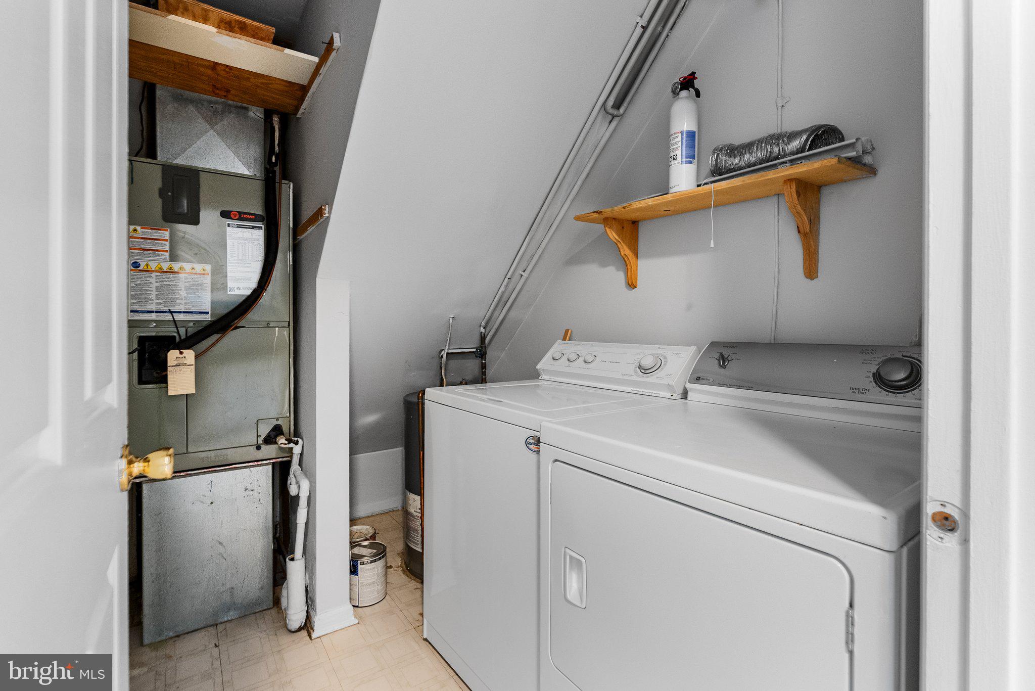 YORKSHIRE MDWS - Residential