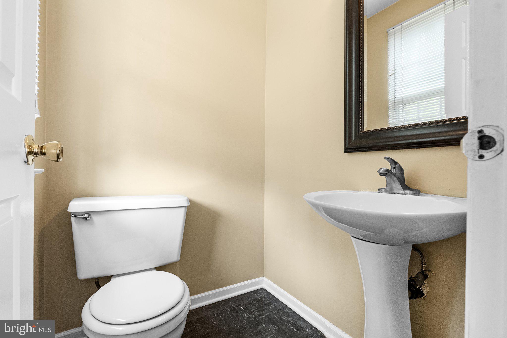 YORKSHIRE MDWS - Residential