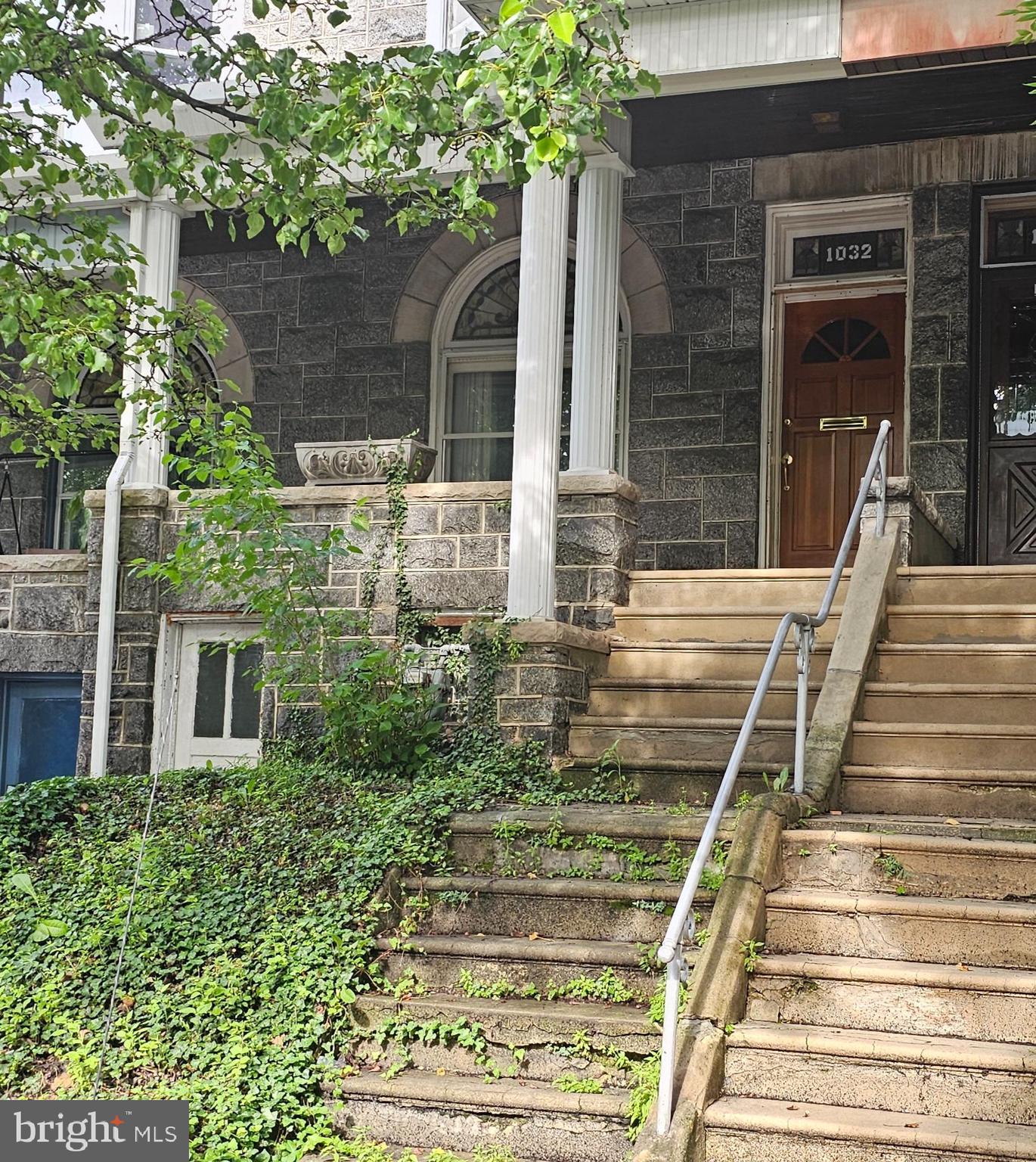 1032 N 4TH STREET