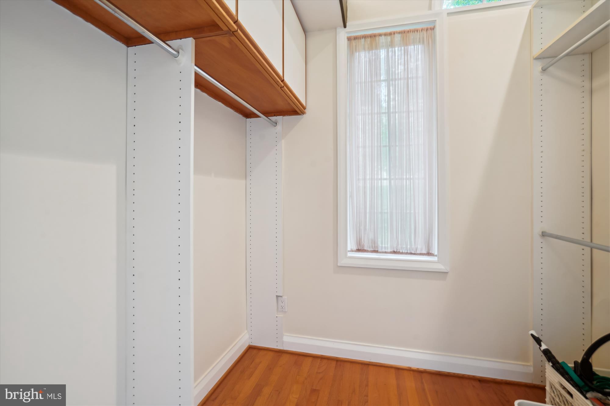 DEERFIELD POND - Residential