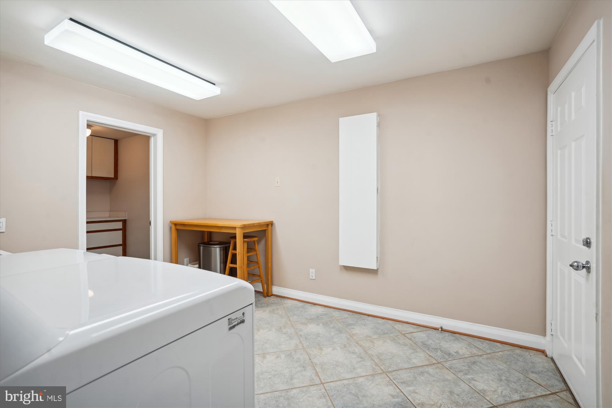 DEERFIELD POND - Residential