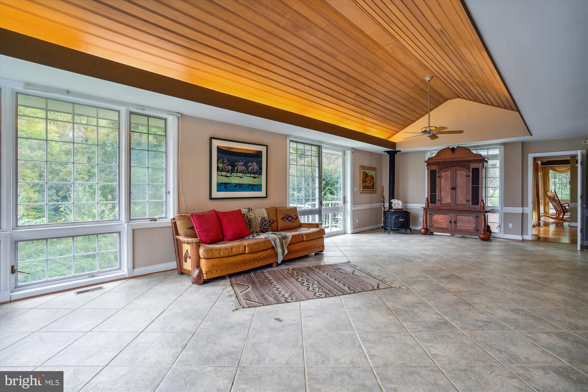 DEERFIELD POND - Residential