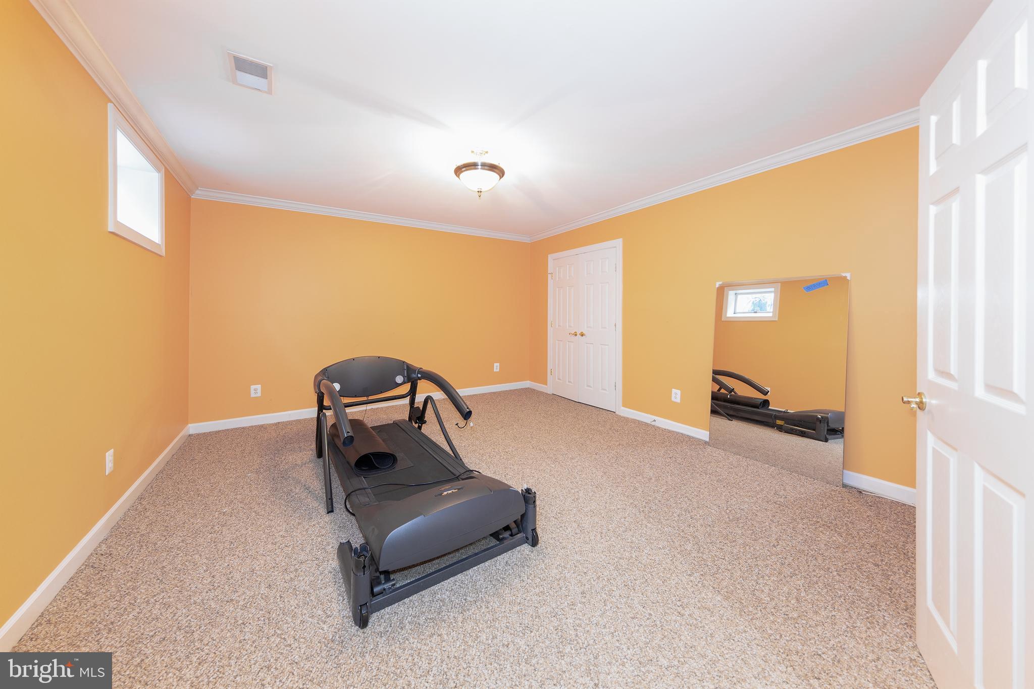 LAMBIANCE OF MCLEAN - Residential