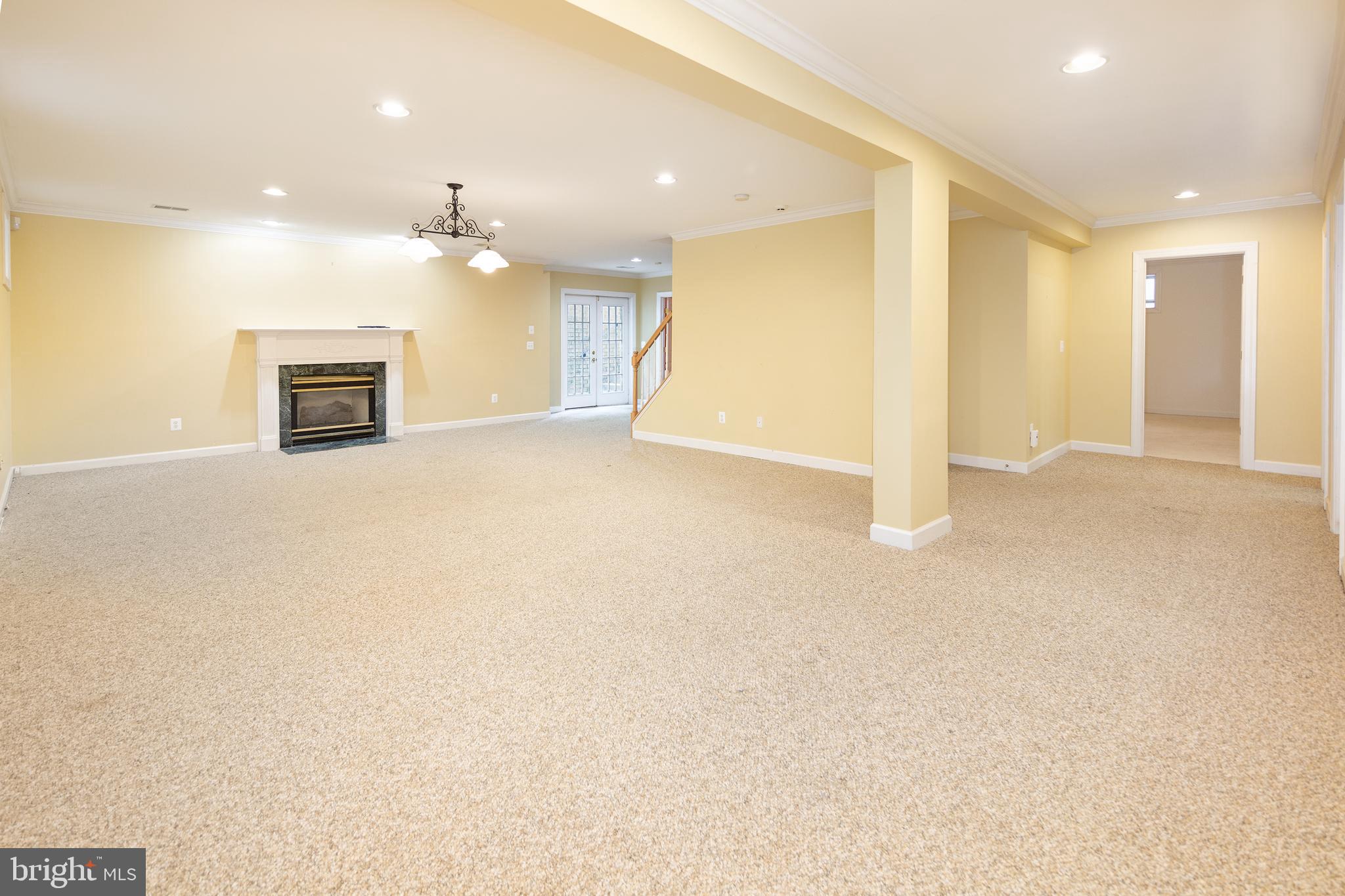 LAMBIANCE OF MCLEAN - Residential