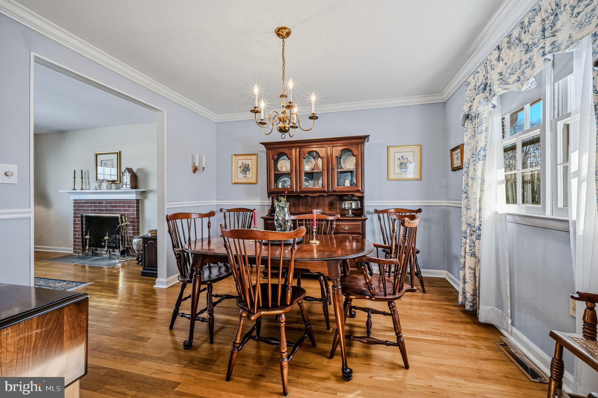 GRAYLYN CREST - Residential