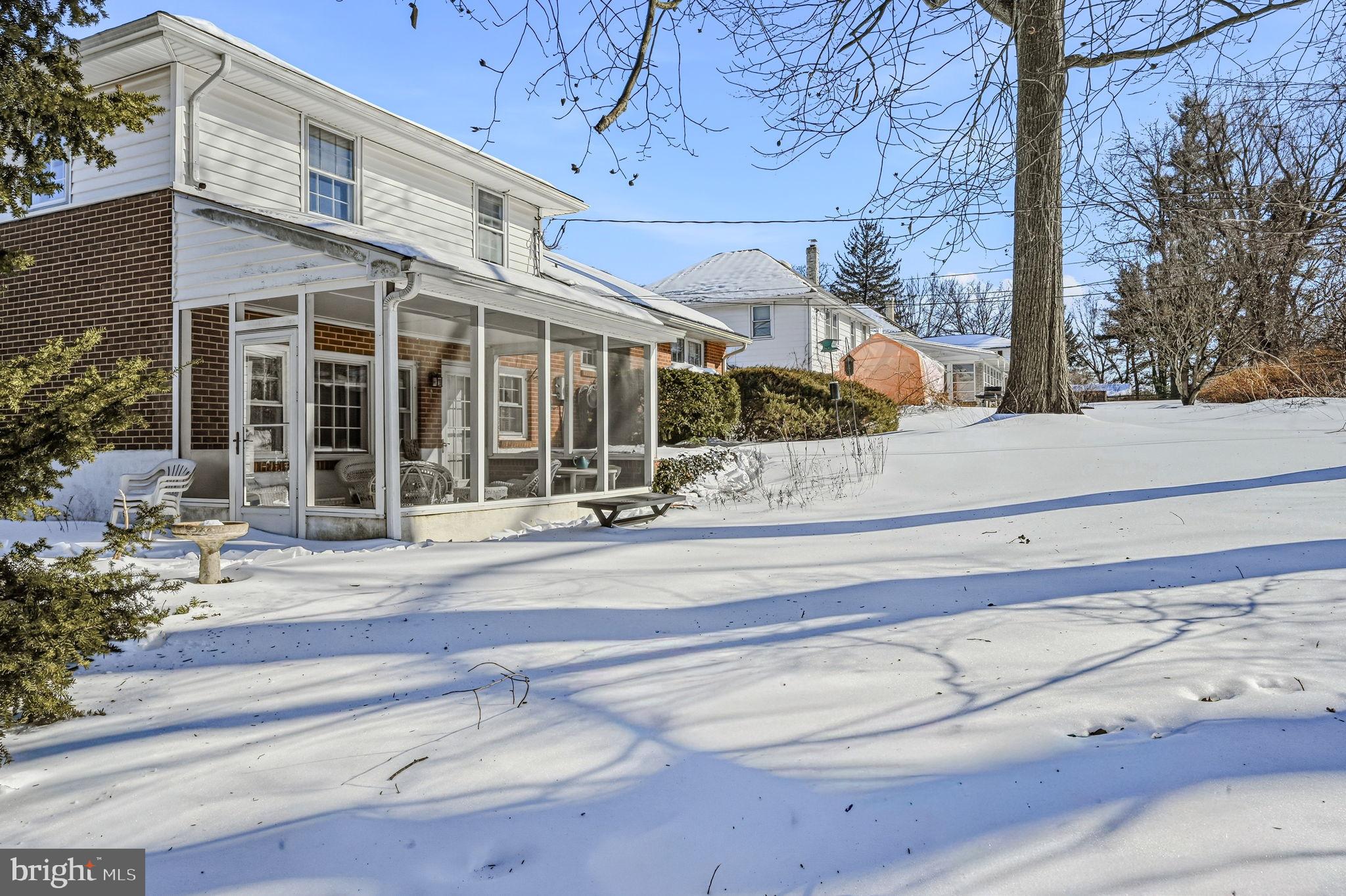 GRAYLYN CREST - Residential