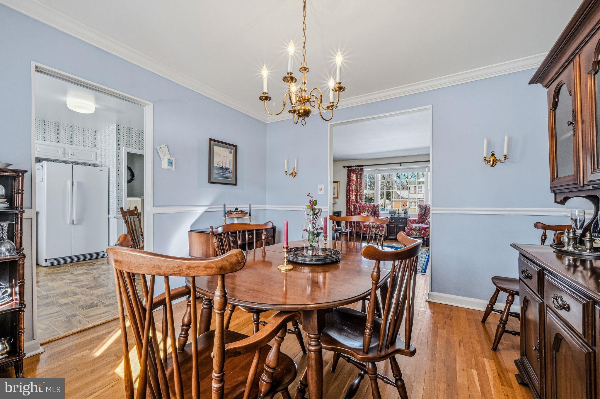 GRAYLYN CREST - Residential