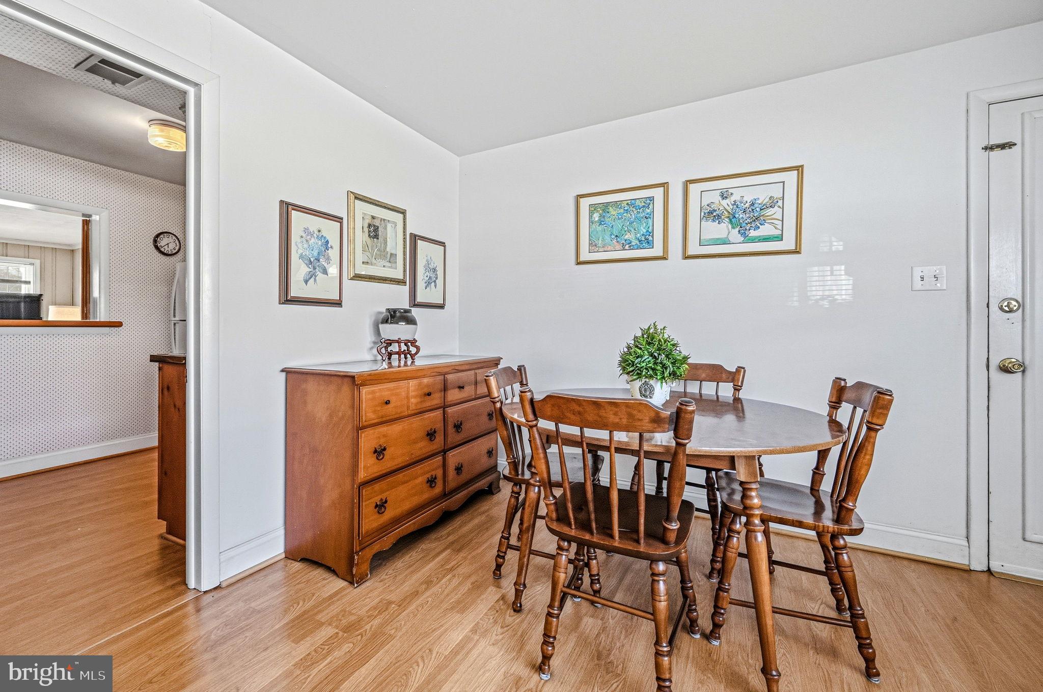 GRAYLYN CREST - Residential