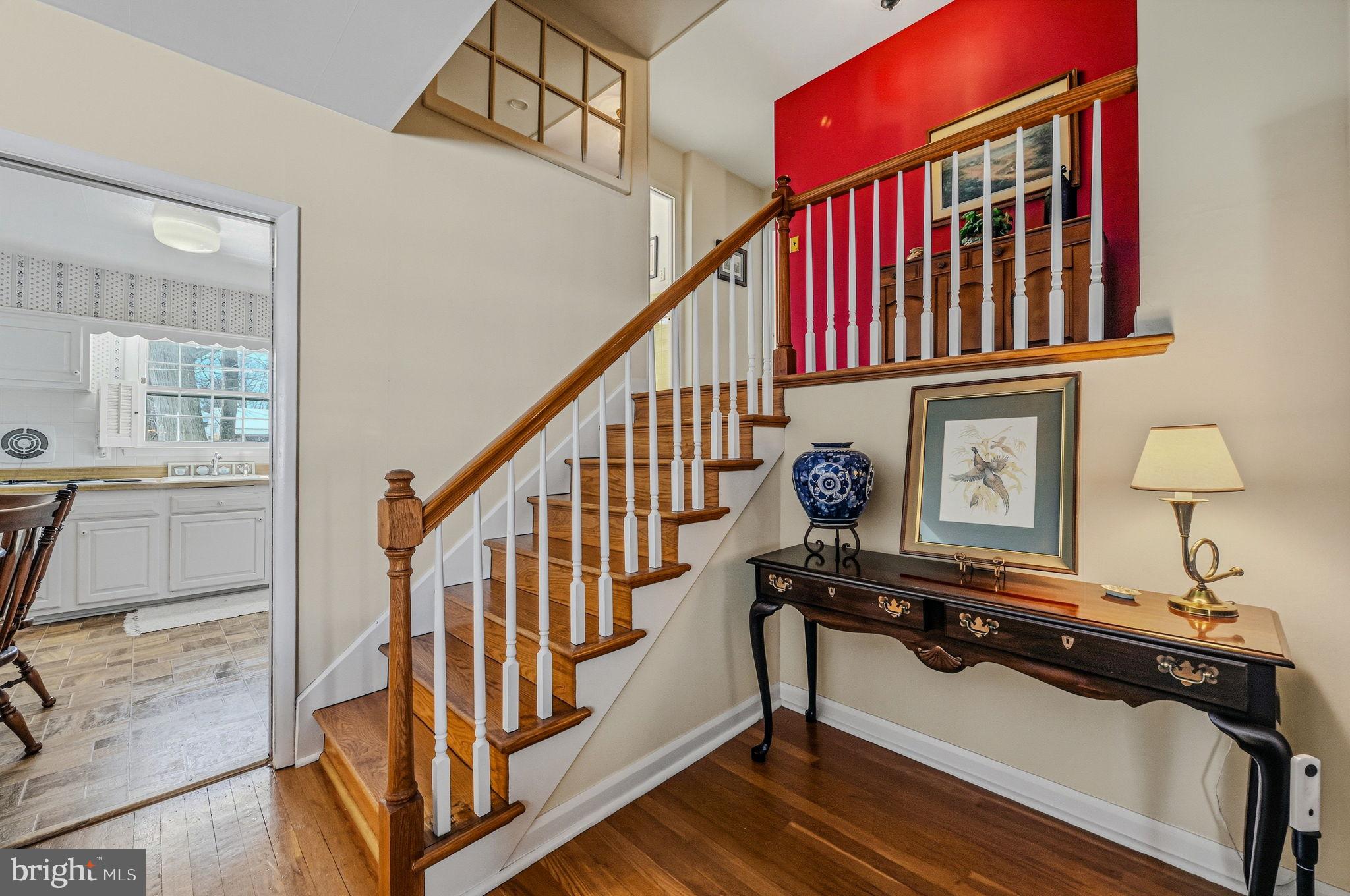 GRAYLYN CREST - Residential