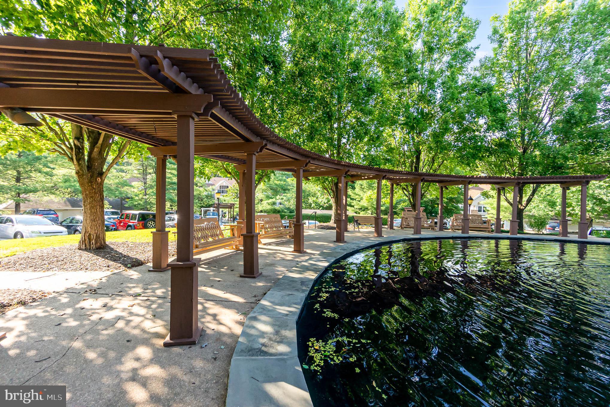 ENGLISH COUNTRY MANOR - Residential