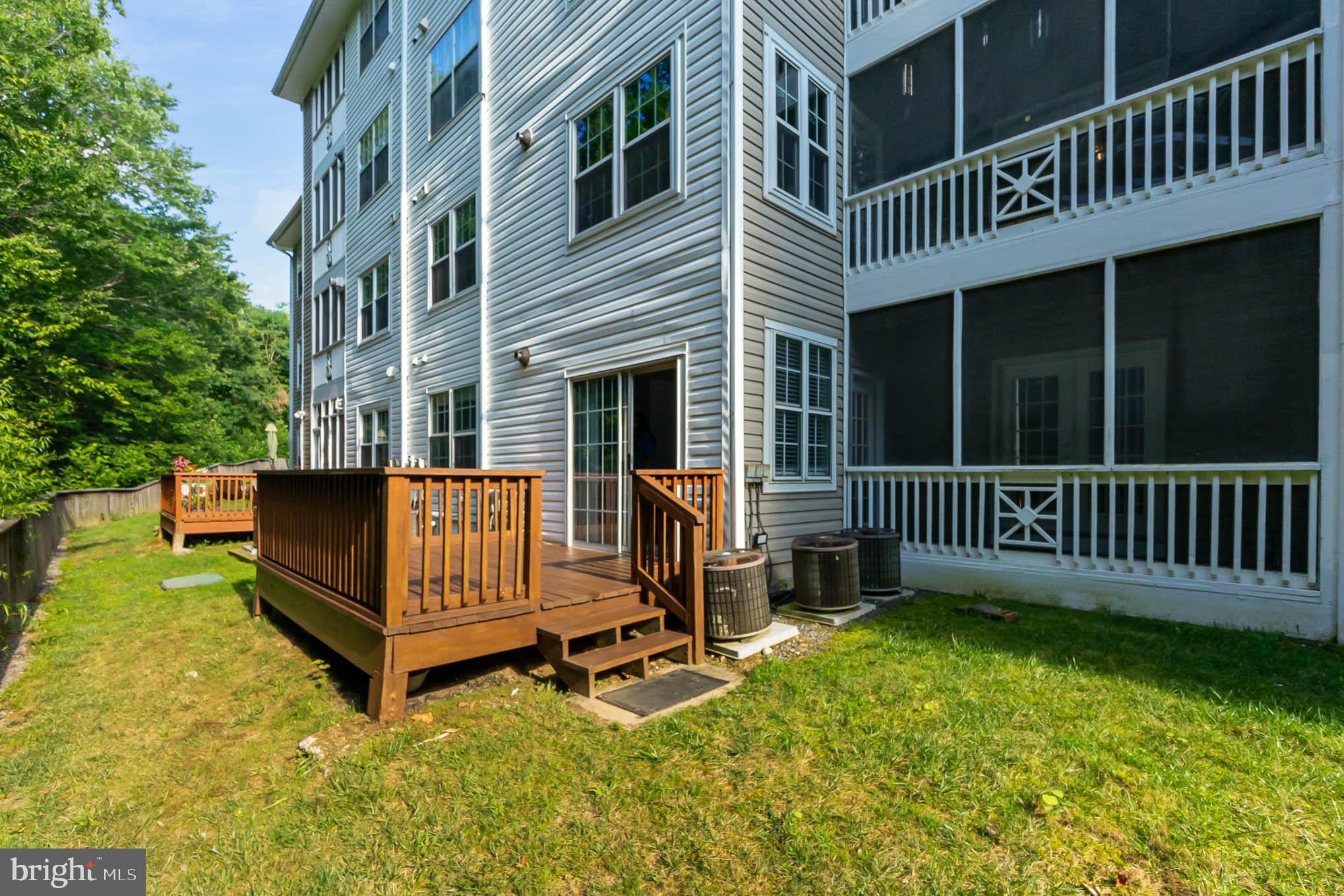 ENGLISH COUNTRY MANOR - Residential