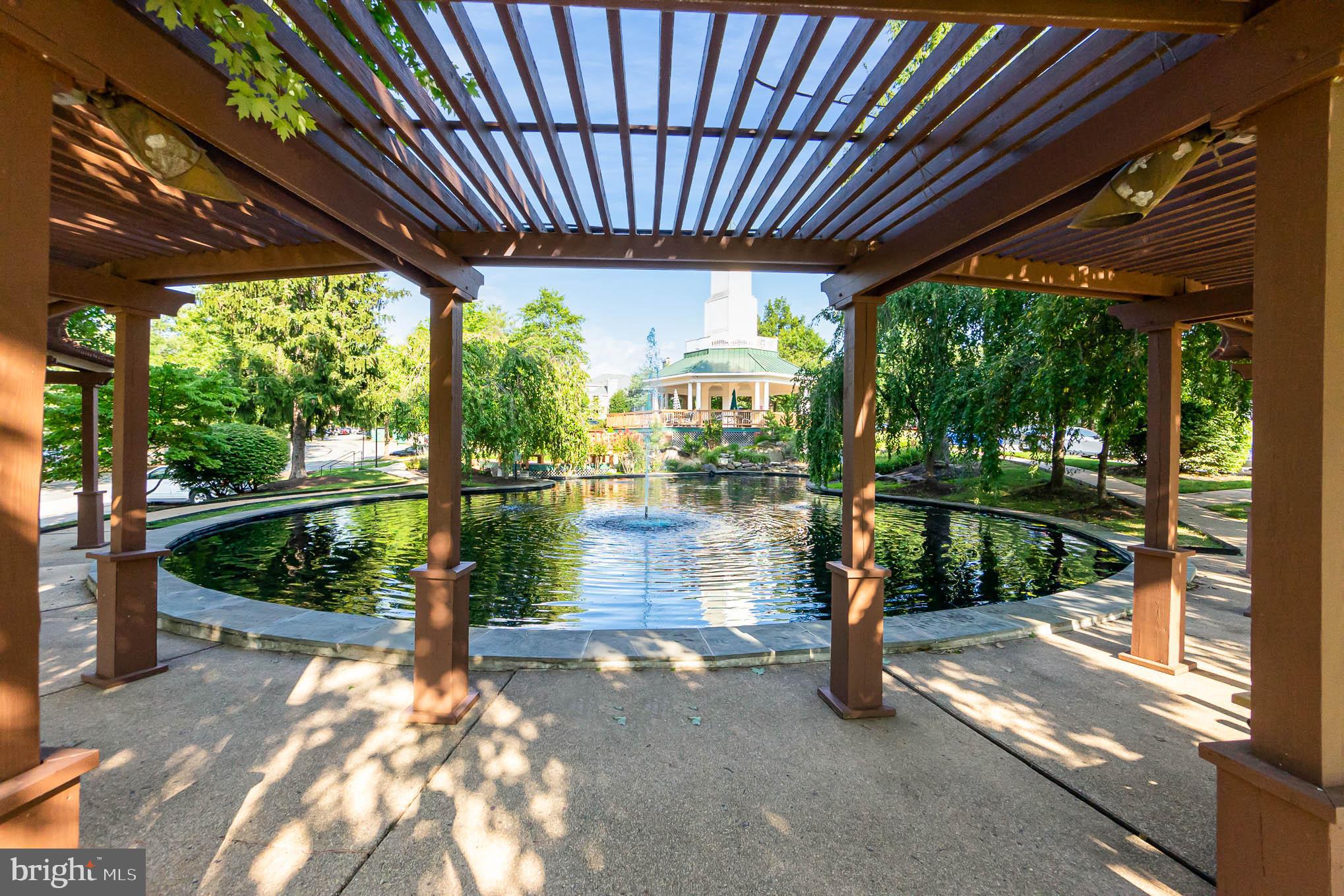 ENGLISH COUNTRY MANOR - Residential