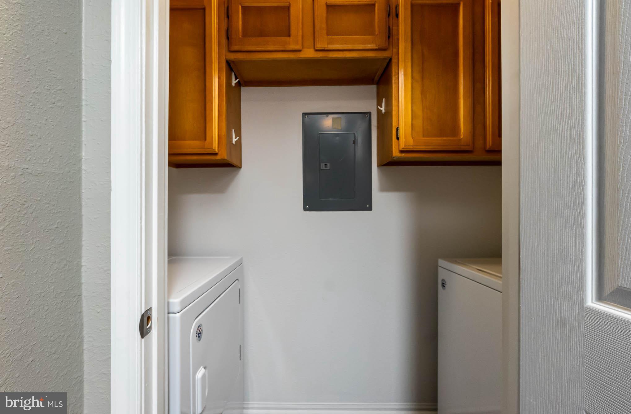 ENGLISH COUNTRY MANOR - Residential