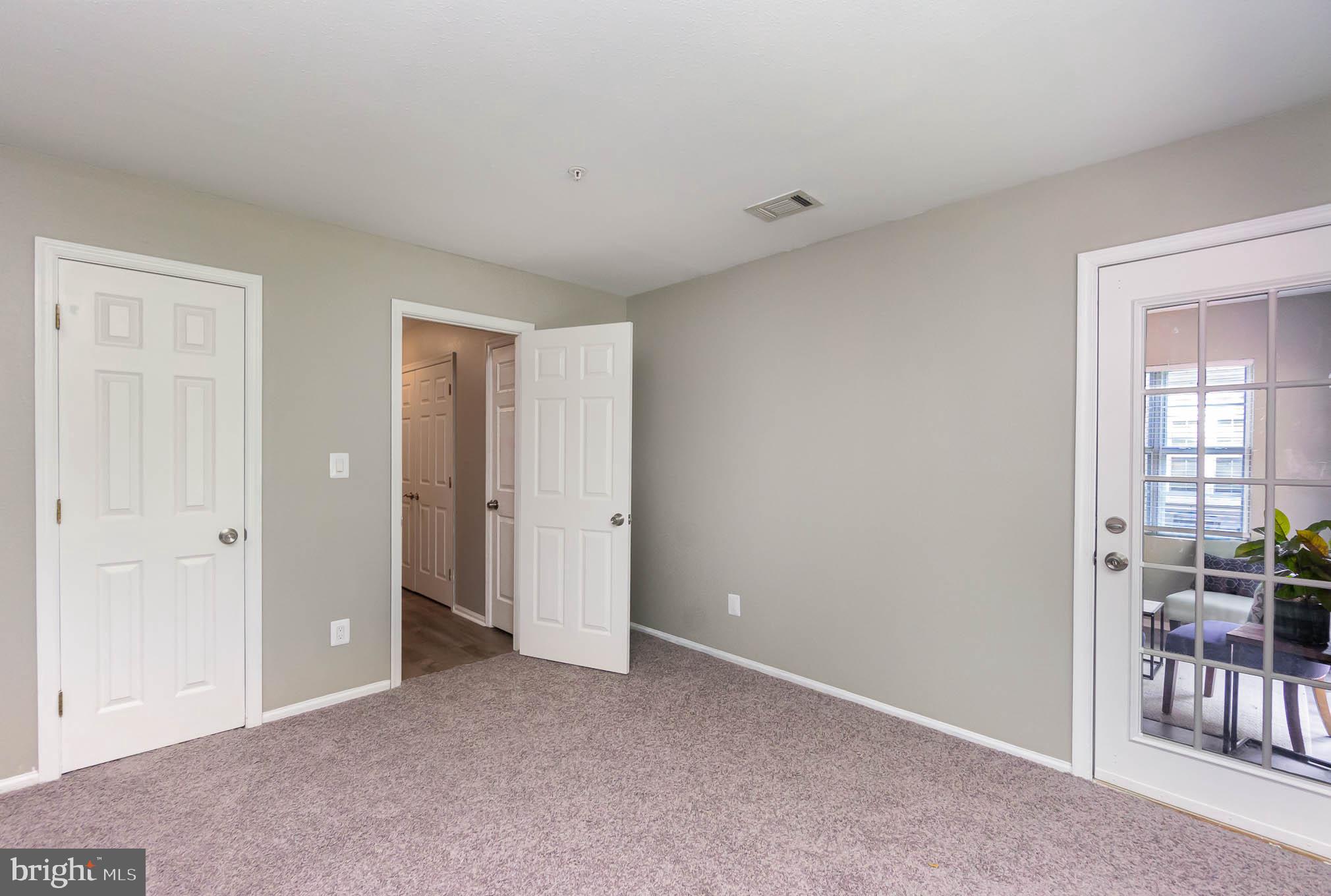 ENGLISH COUNTRY MANOR - Residential