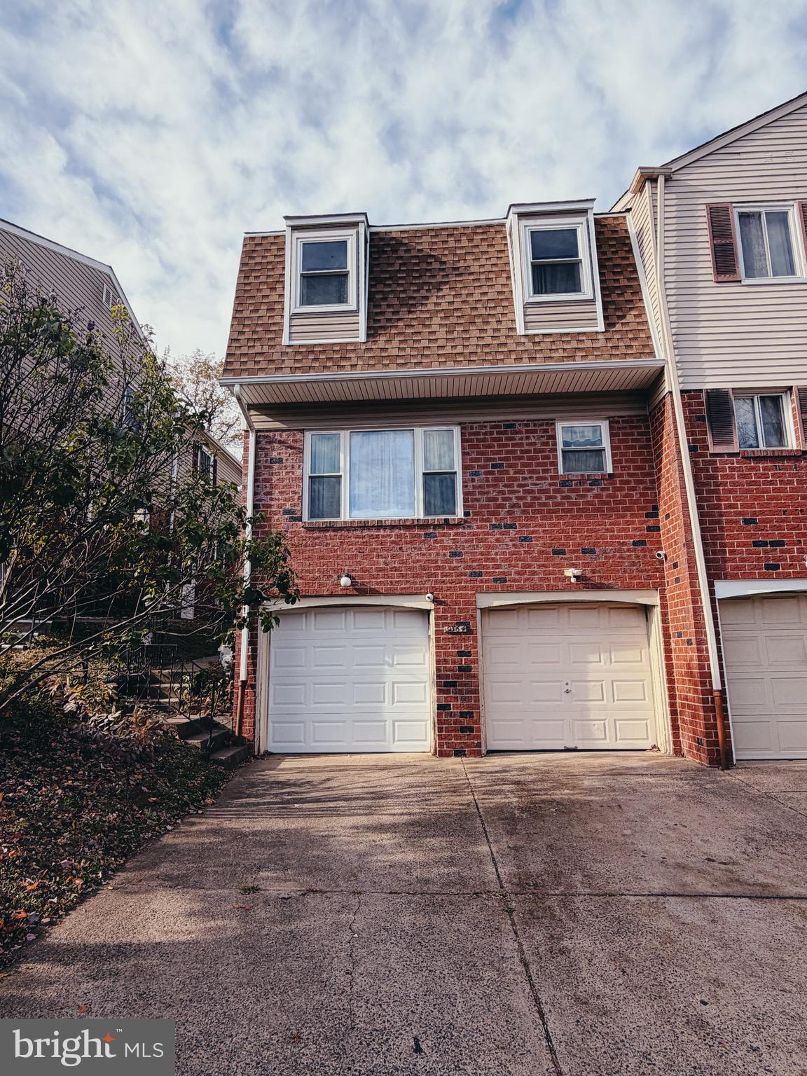 SCOTCHBROOK - Residential Lease