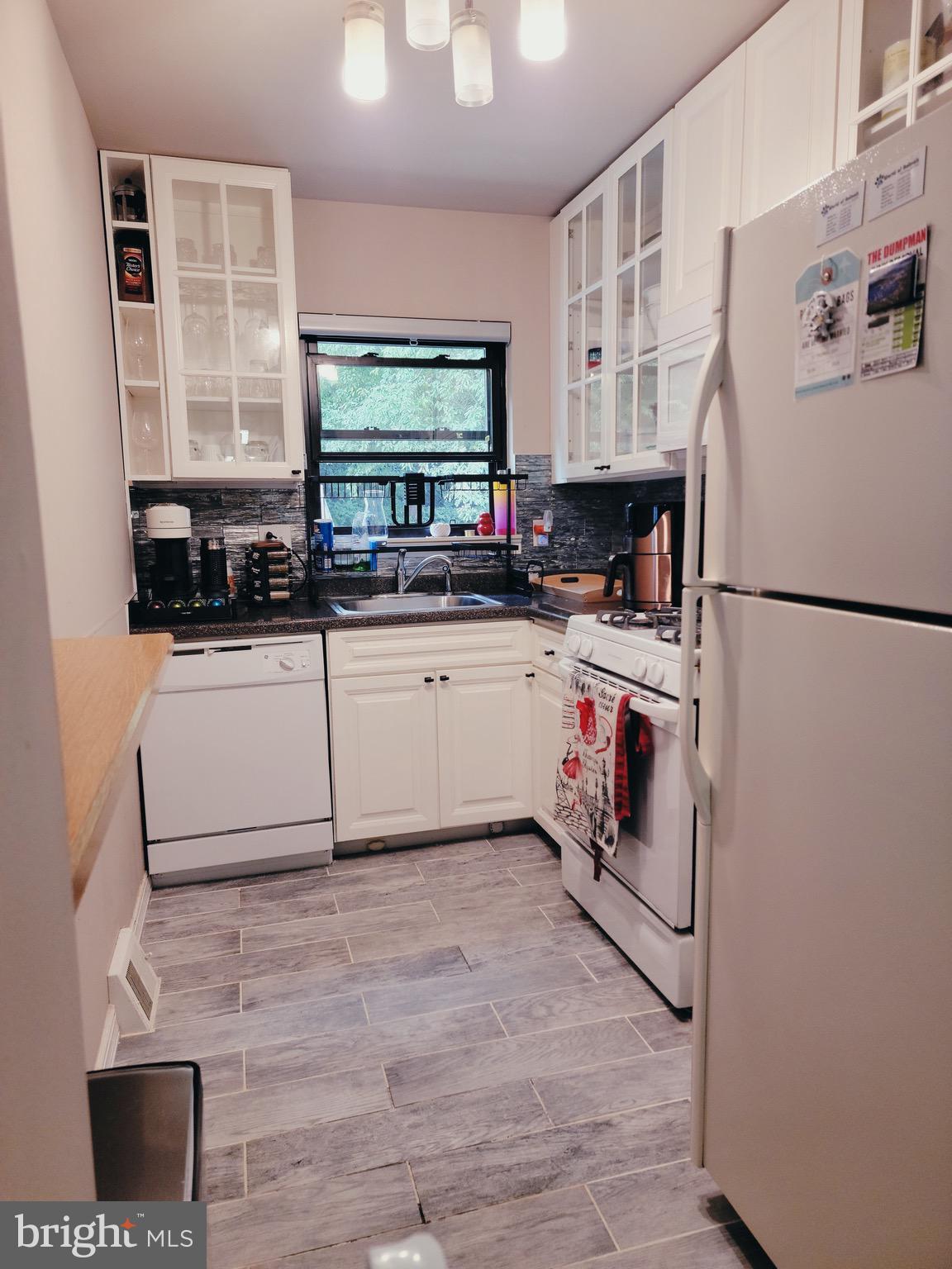 SCOTCHBROOK - Residential Lease