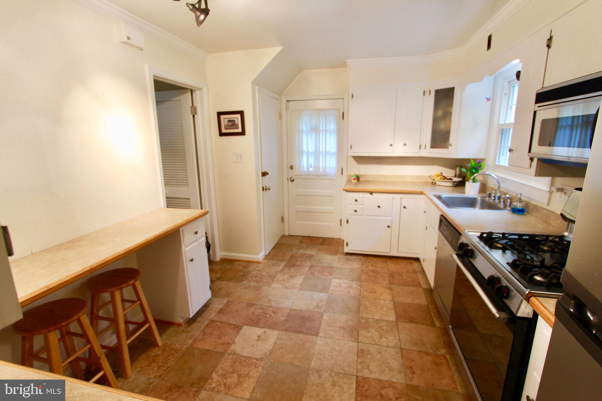 LUTHER VILLAGE - Residential