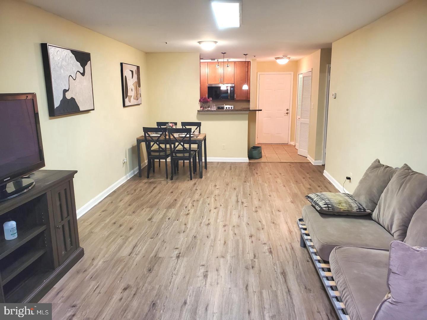 3176 SUMMIT SQUARE DRIVE 4-A3
