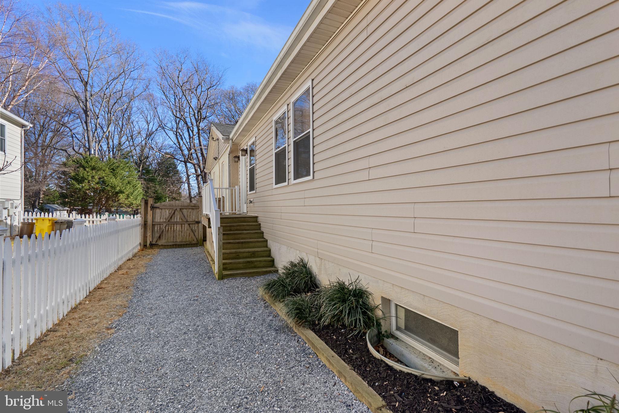 CAPE ST CLAIRE - Residential