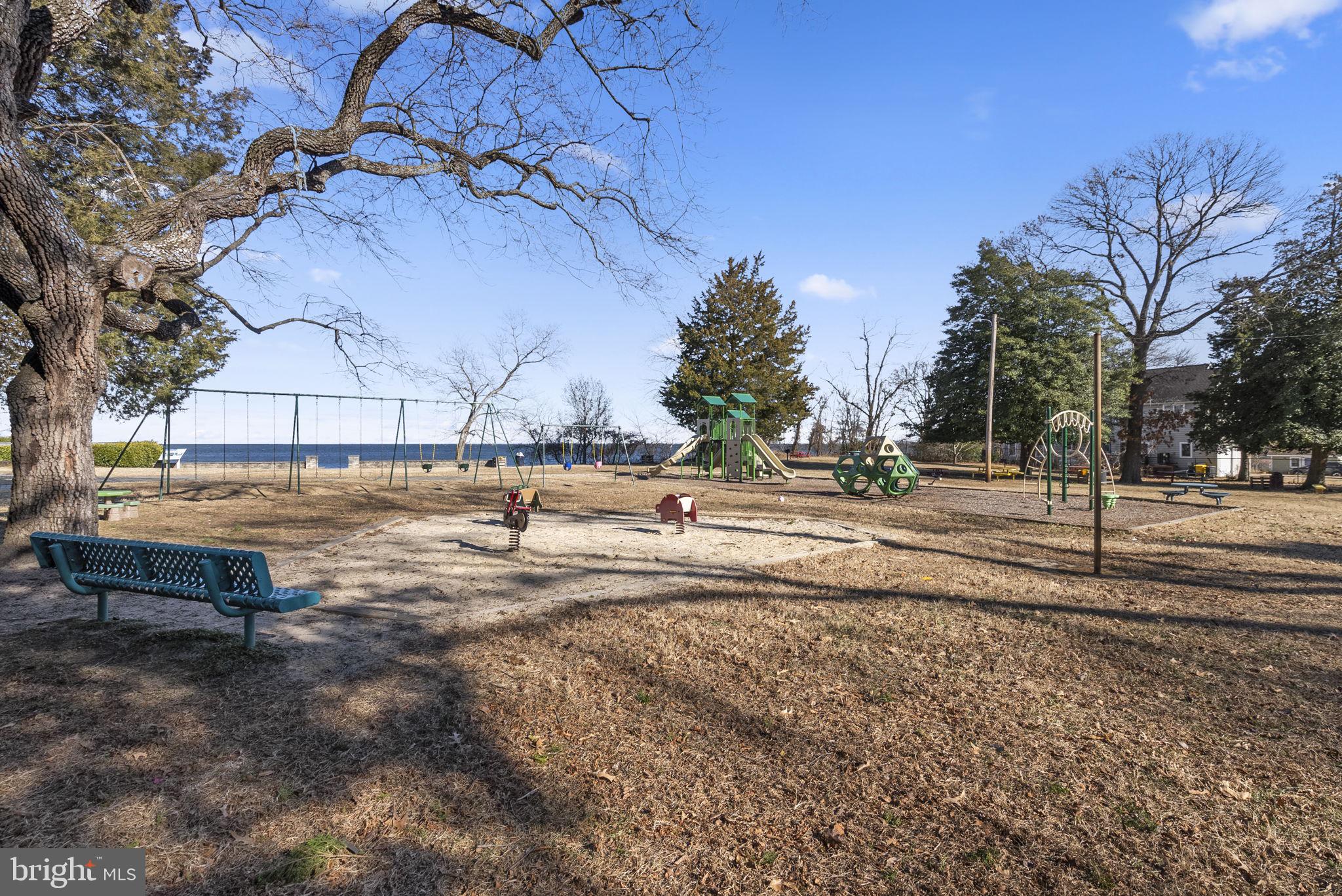 CAPE ST CLAIRE - Residential