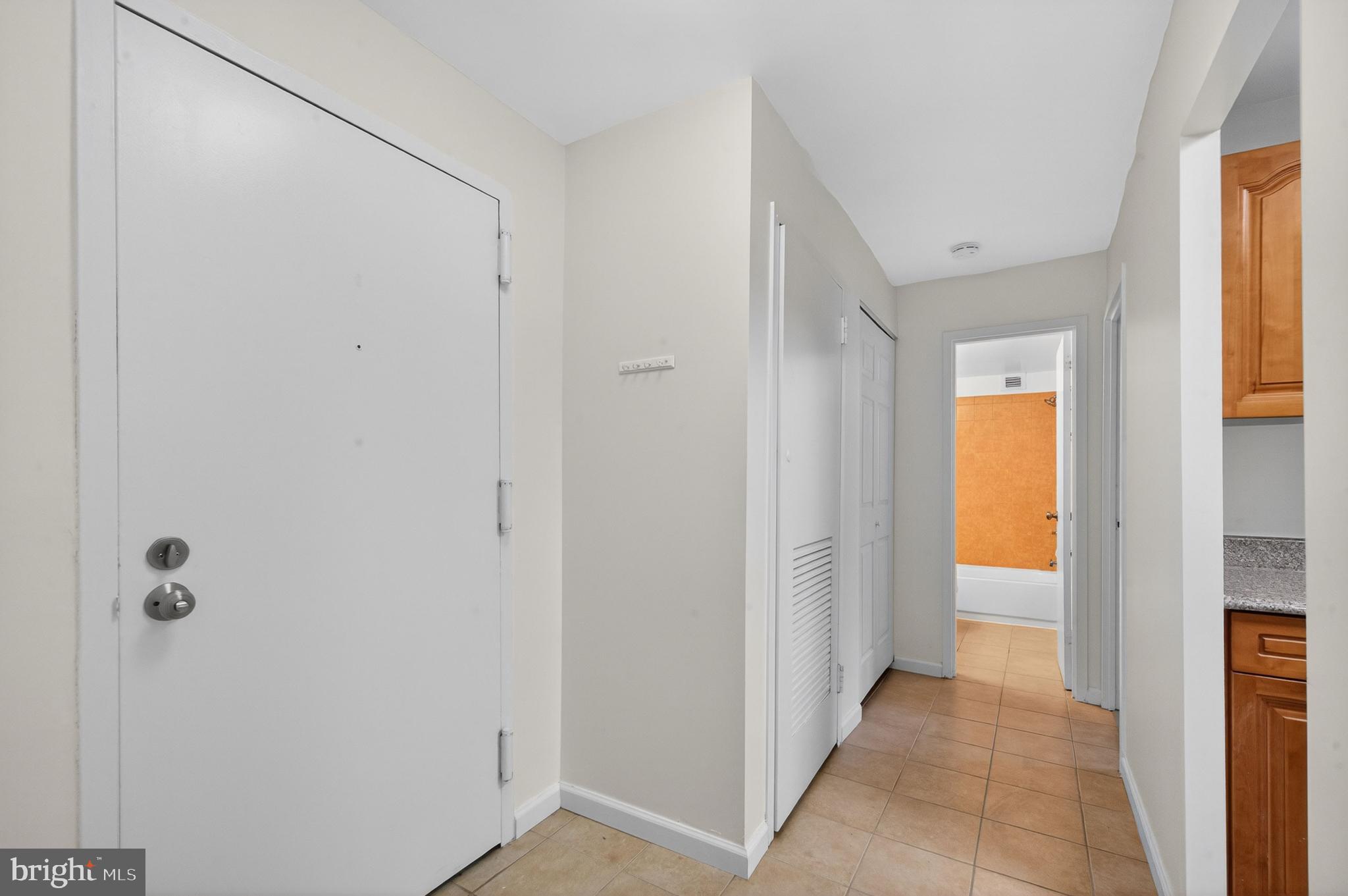 WOODLAKE TOWERS - Residential