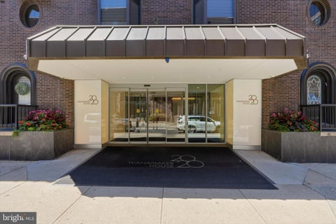 Condo For Sale - 2018 Walnut Street #23F<br/> PHILADELPHIA, PA 19103
