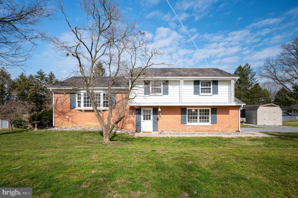 Photo of 1127 Richmond Road, Lancaster, PA 17603 (MLS # PALA2047772)