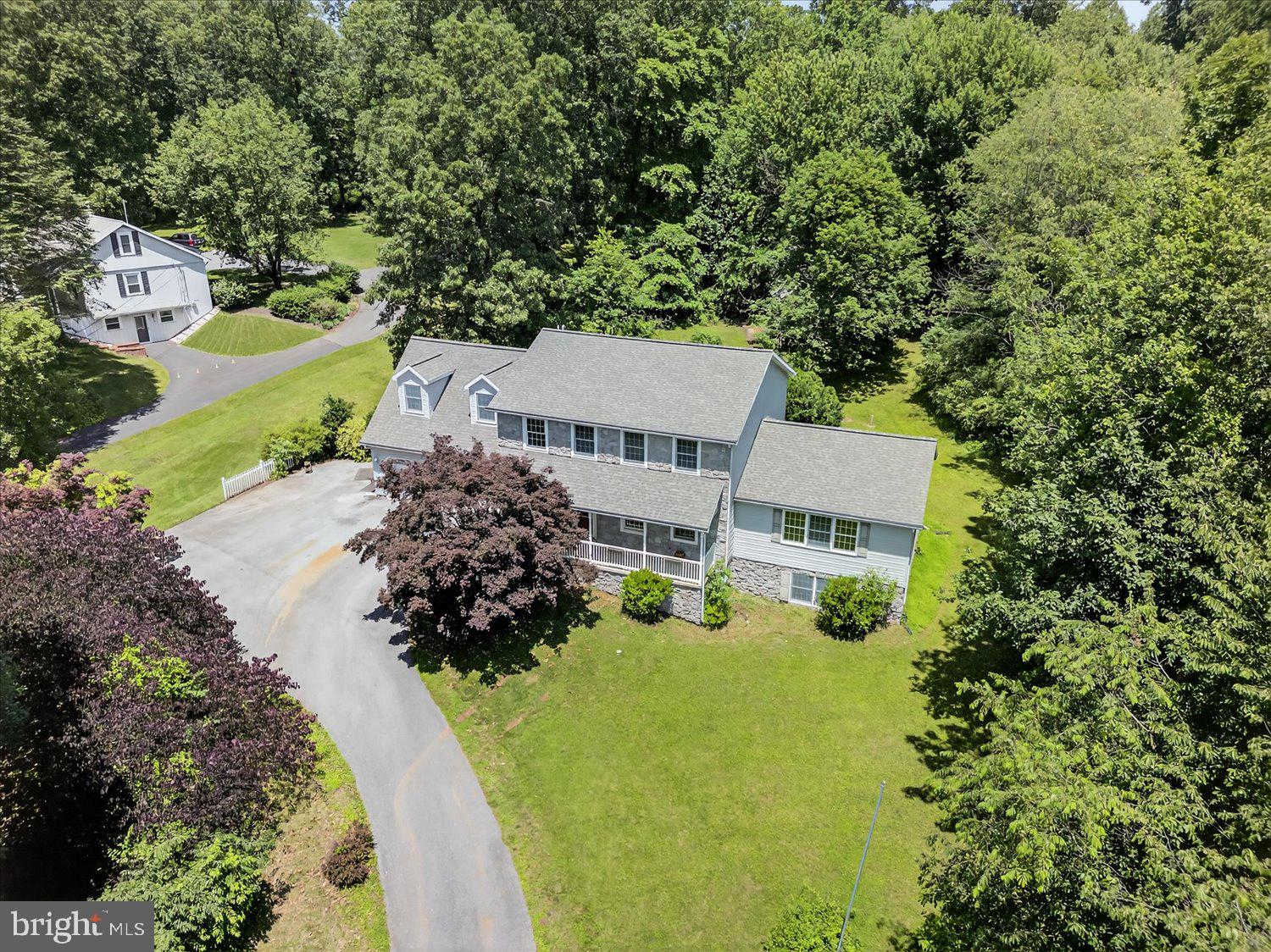 300 BLACK HORSE ROAD