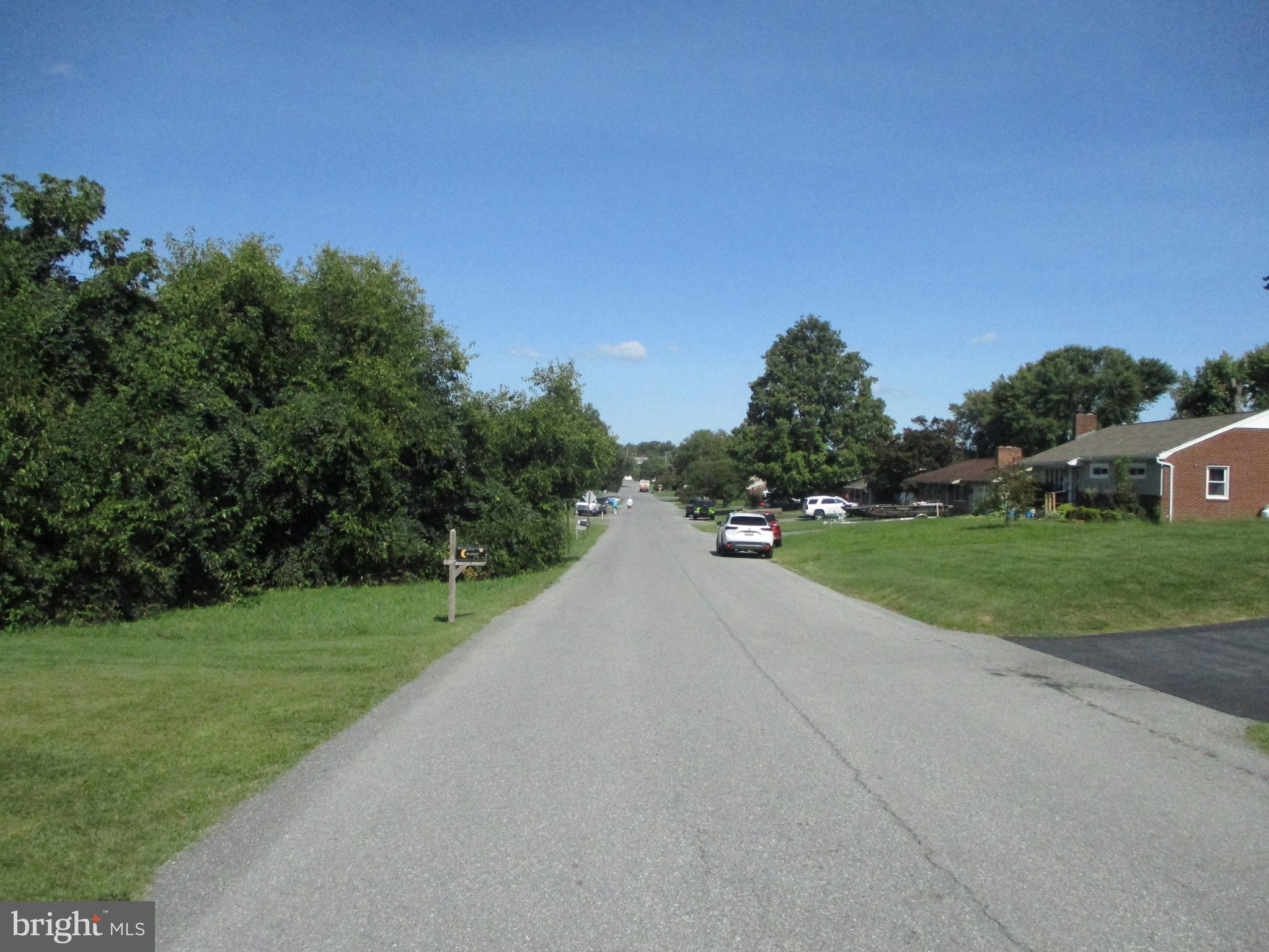114,116,120,122,126,128 HARVARD ROAD