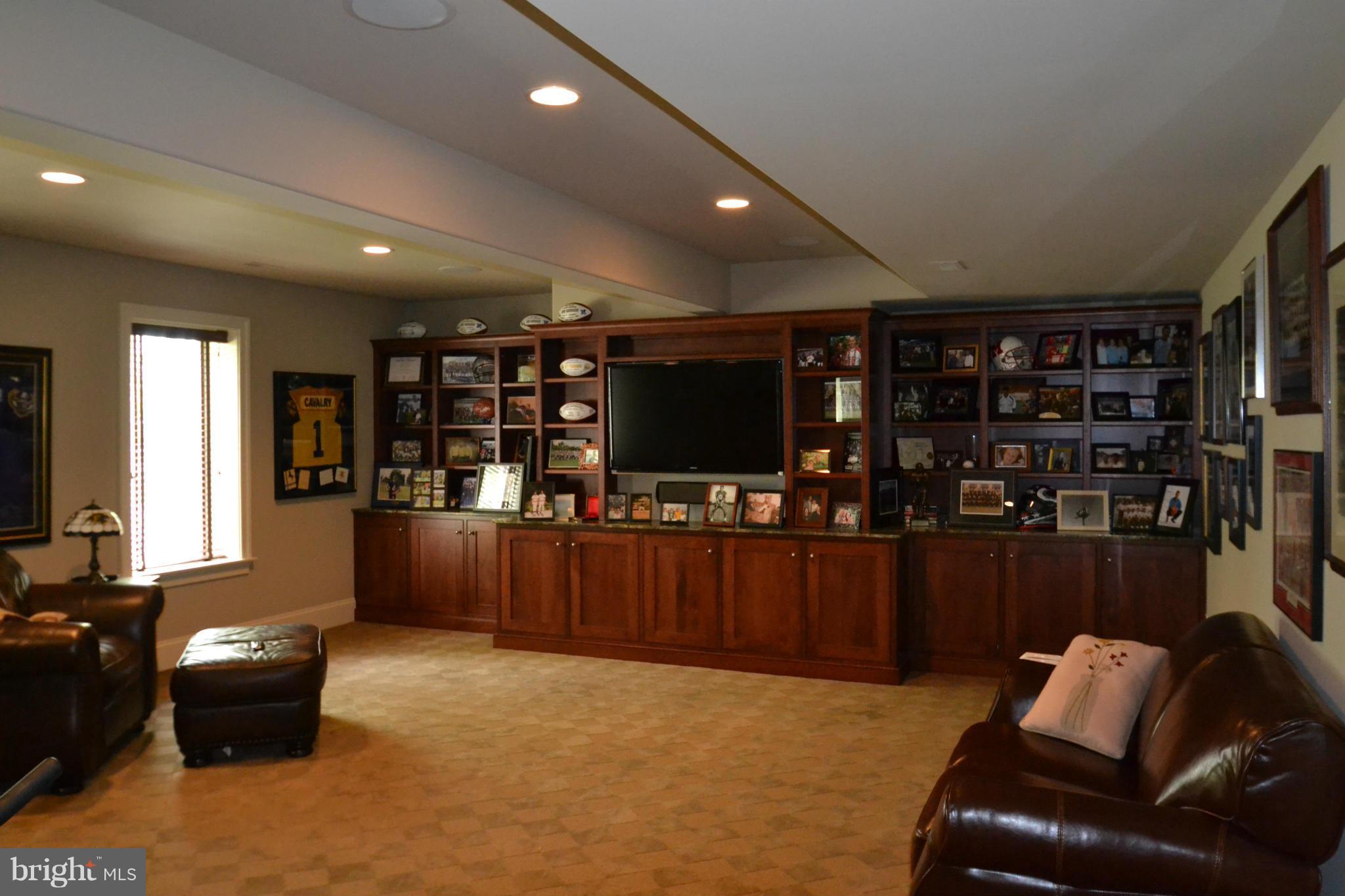 HIGHLAND - Residential