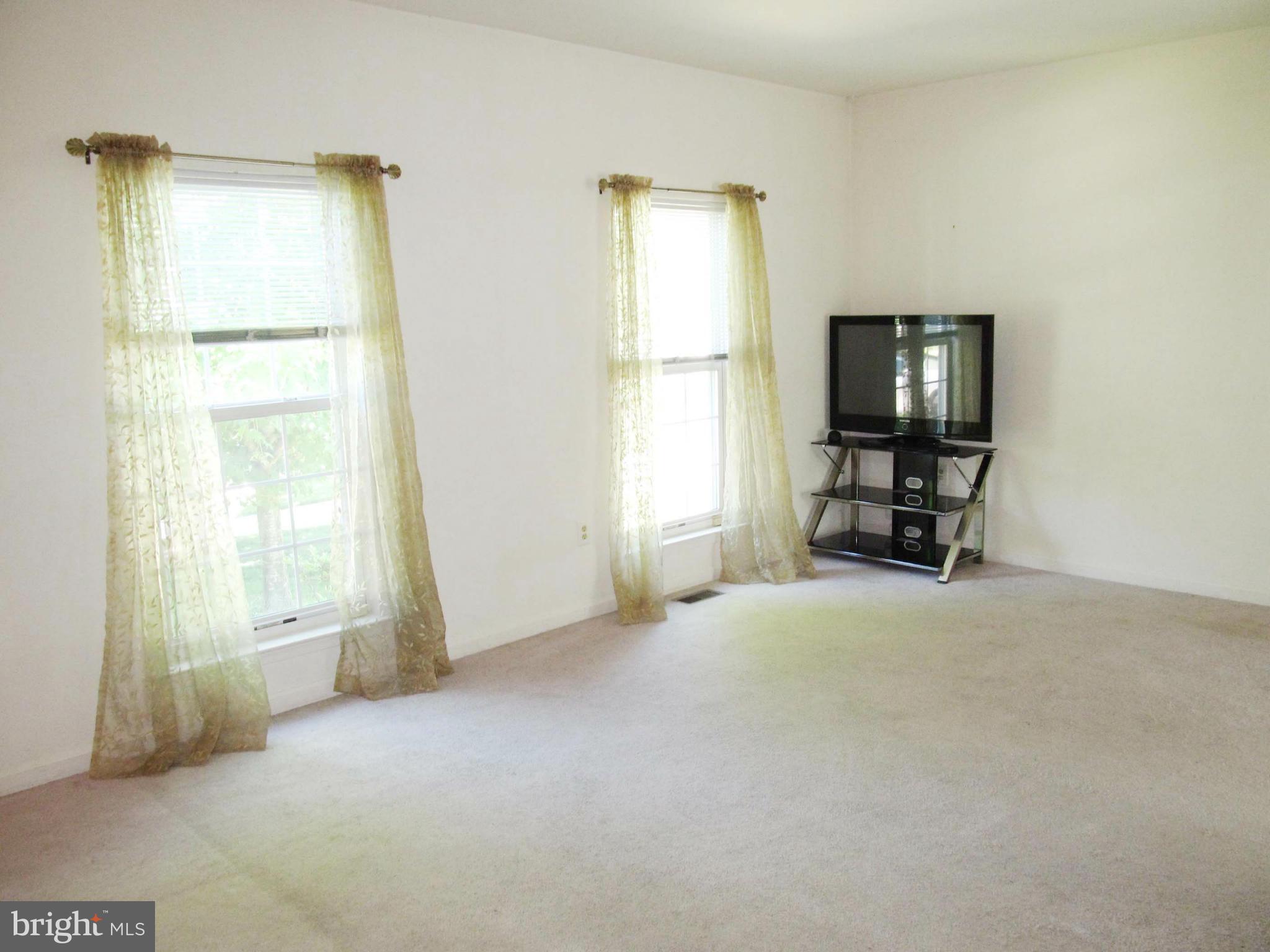 STREAMVIEW SUB - Residential