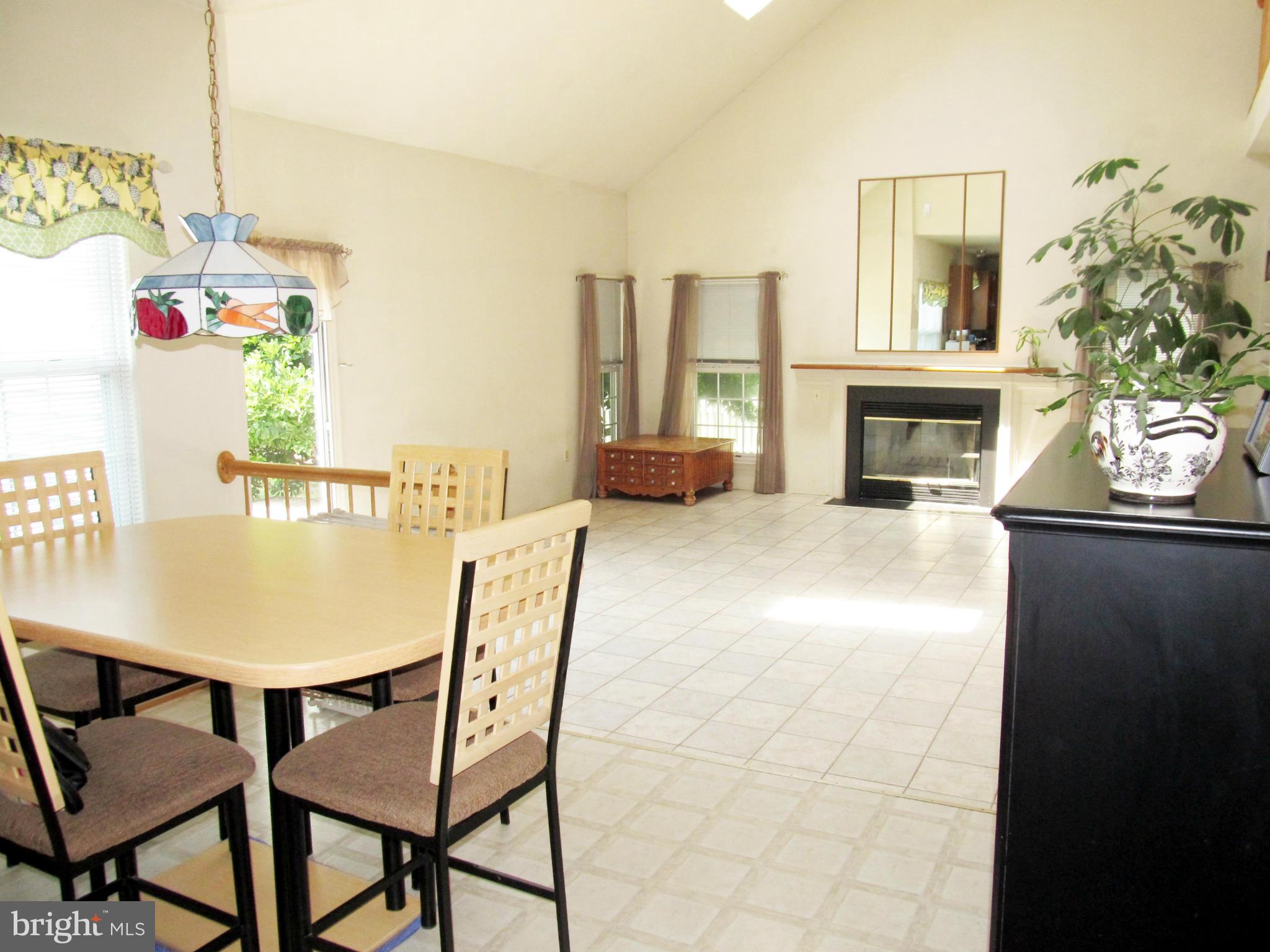 STREAMVIEW SUB - Residential